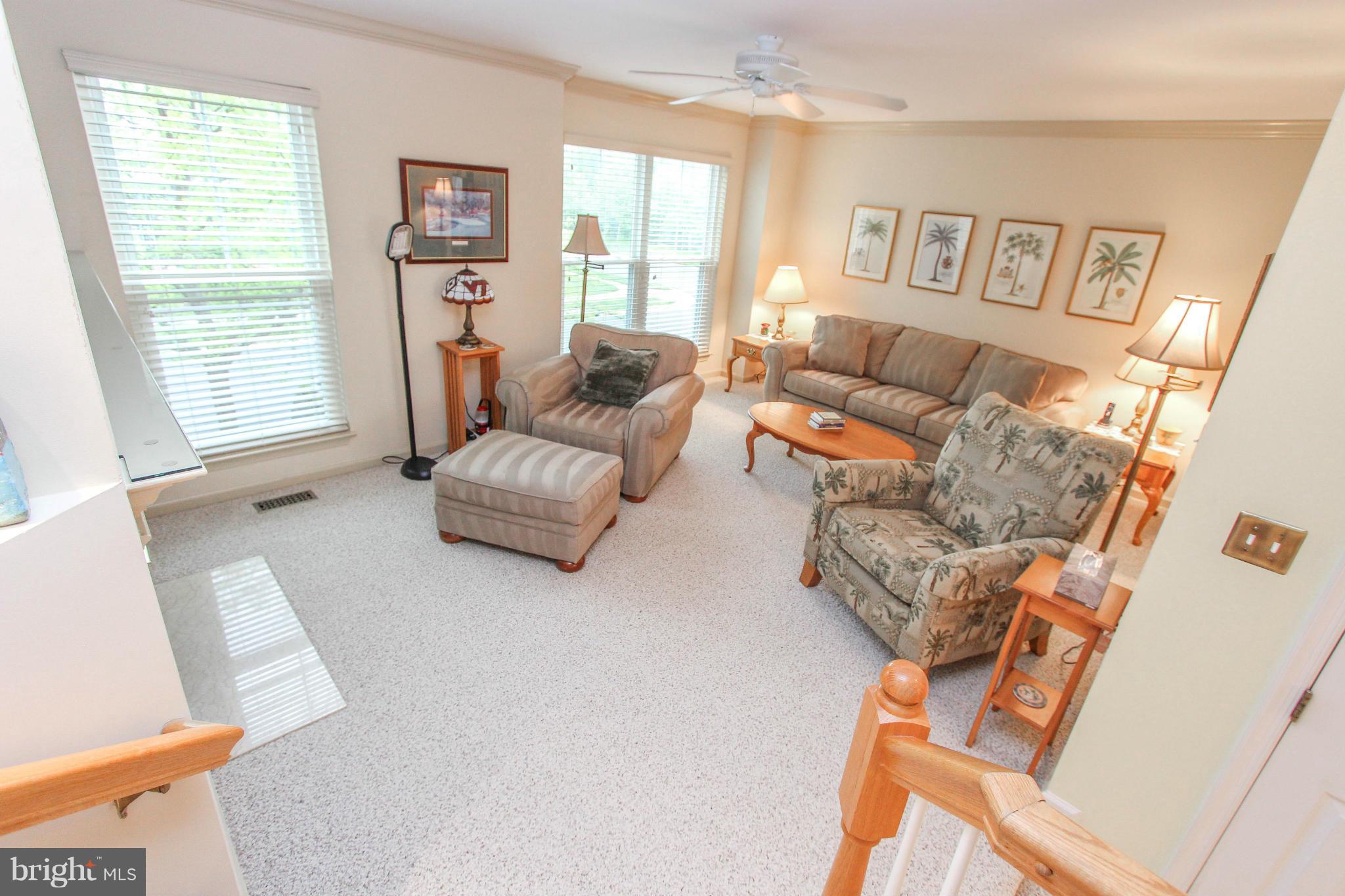 SOUTH RIDING - Residential