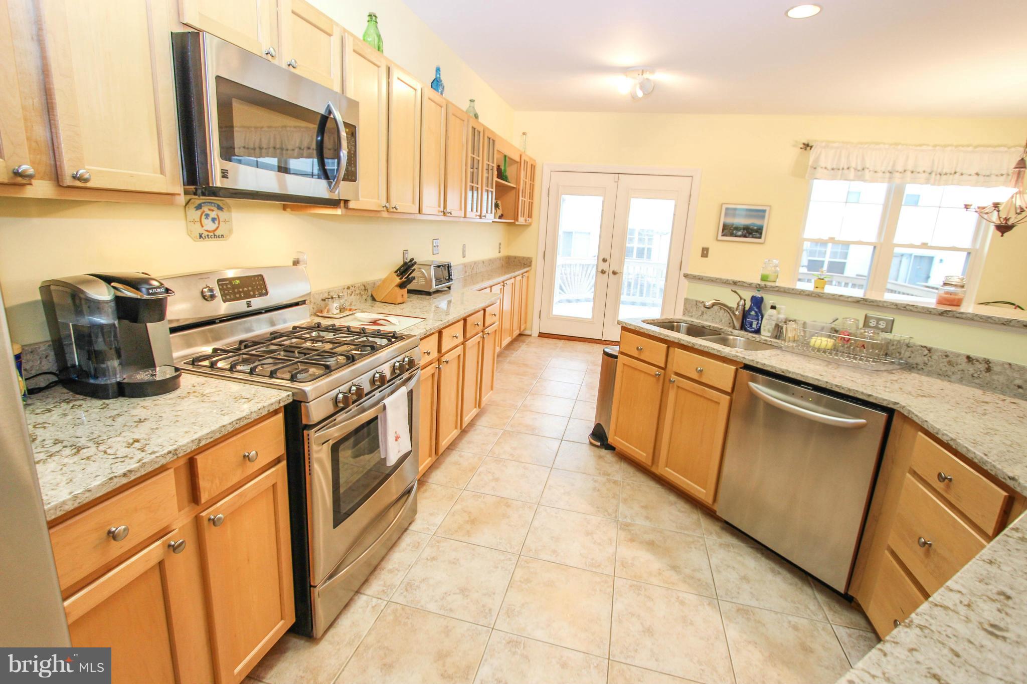 SOUTH RIDING - Residential