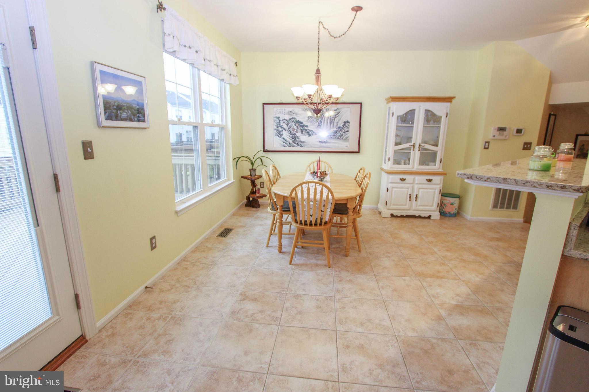 SOUTH RIDING - Residential