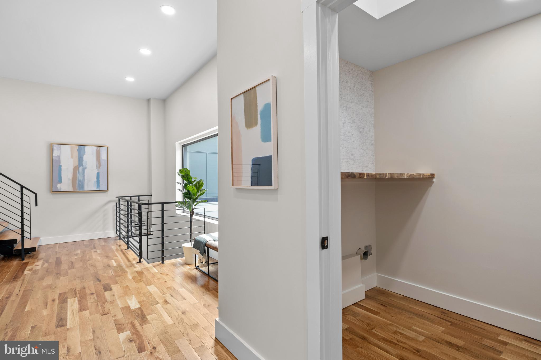 MERION STATION - Residential