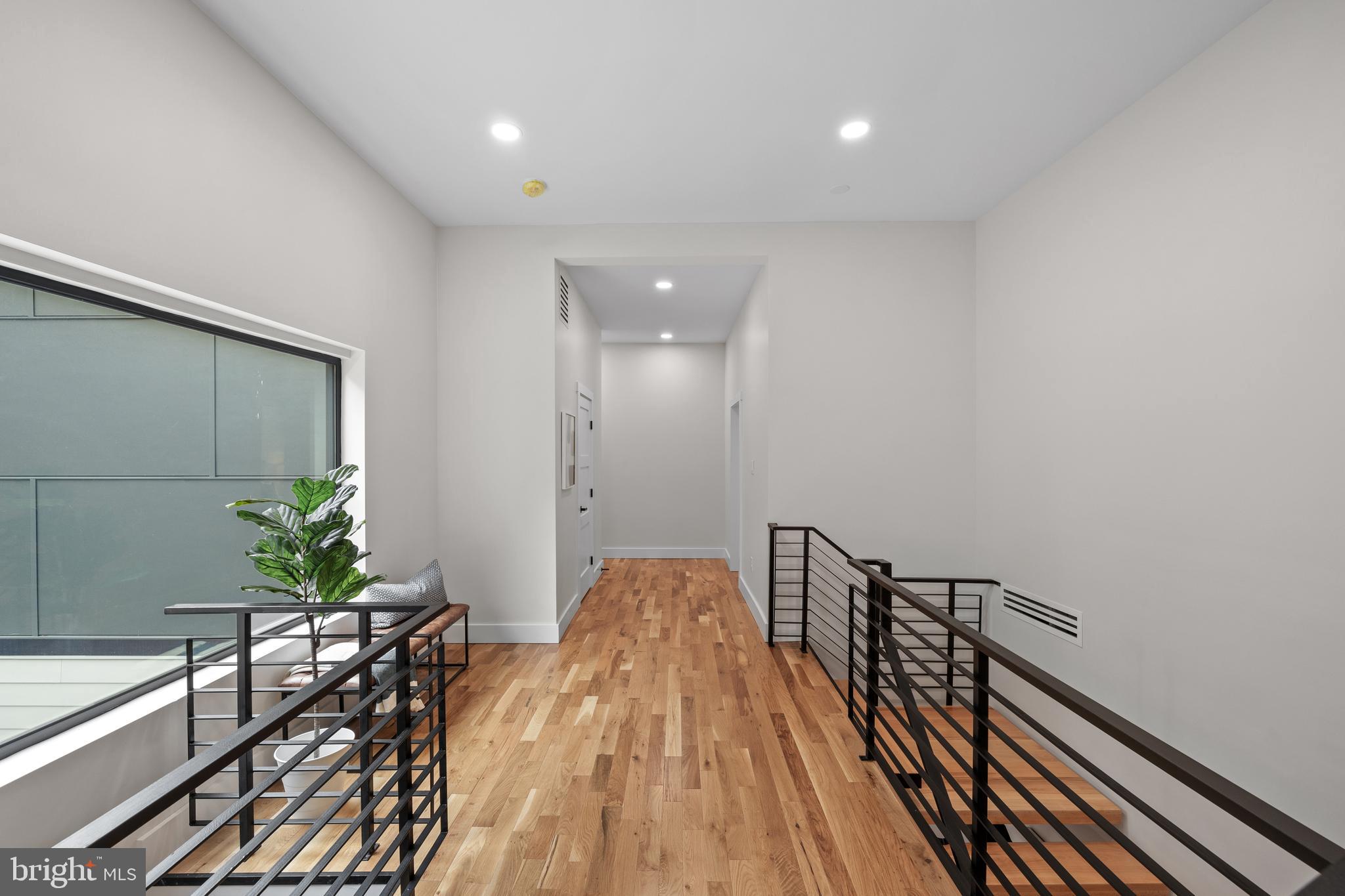 MERION STATION - Residential