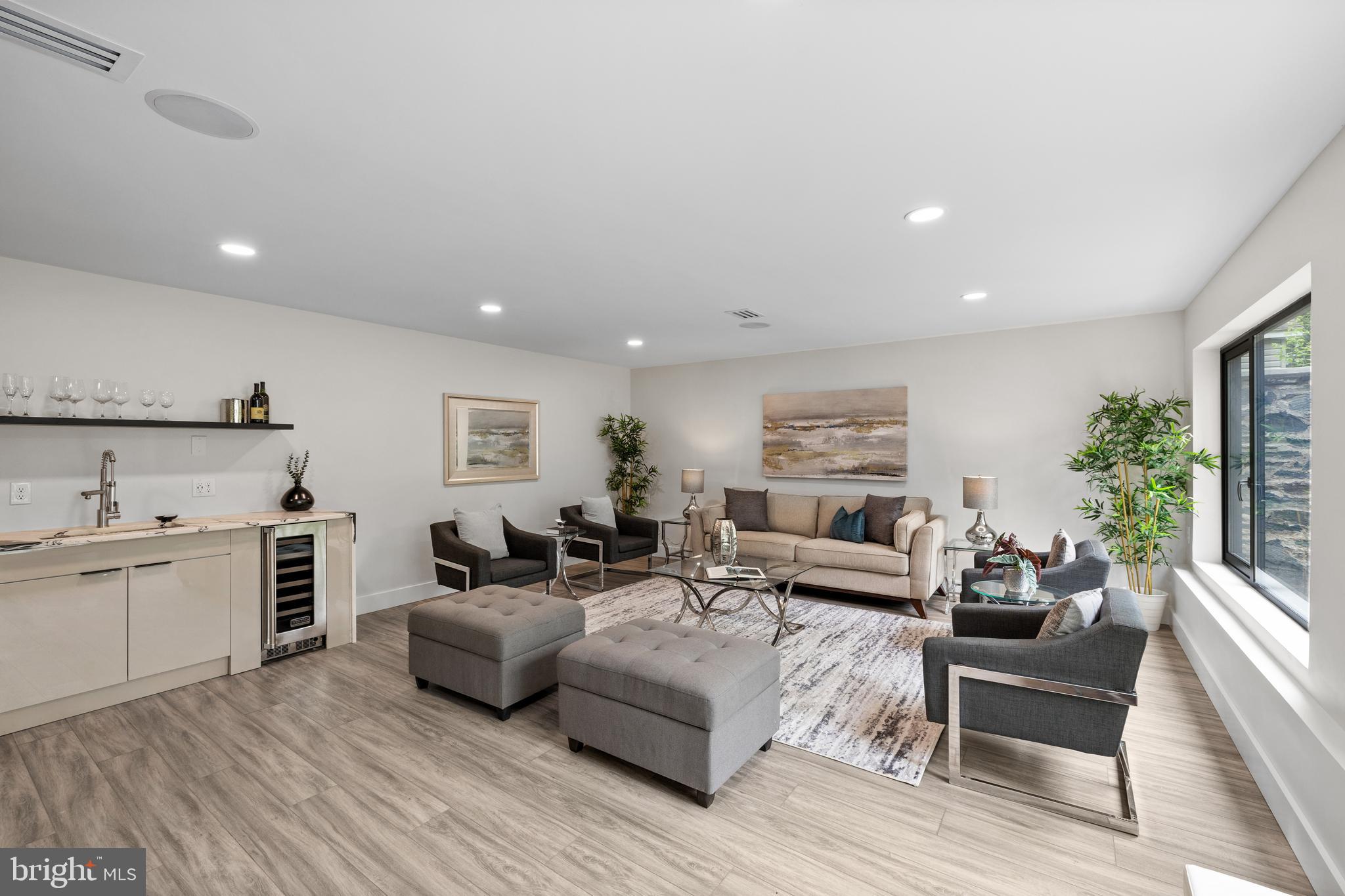 MERION STATION - Residential