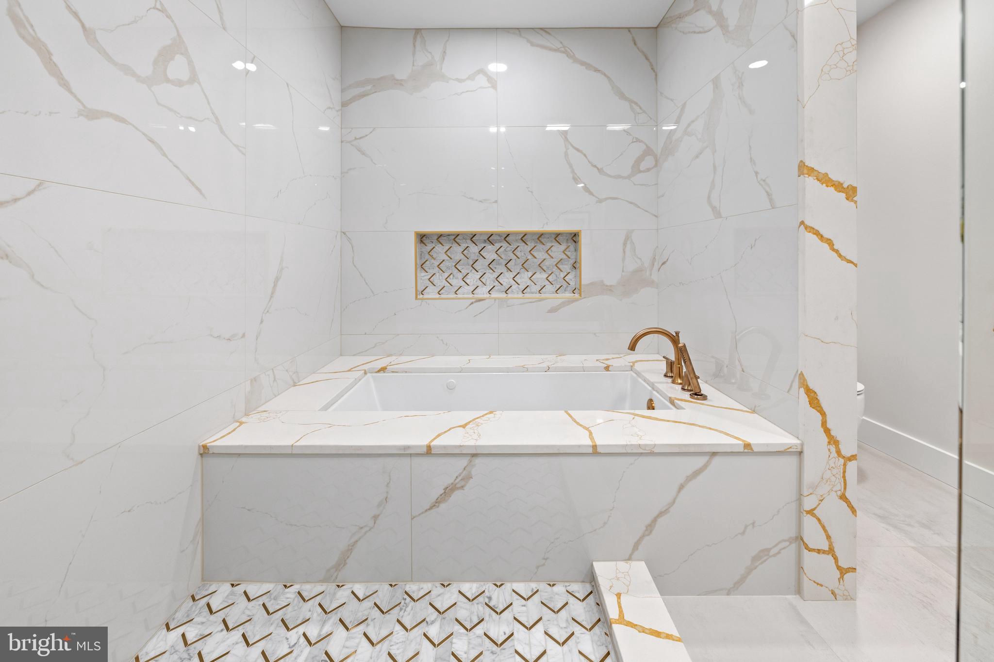 MERION STATION - Residential