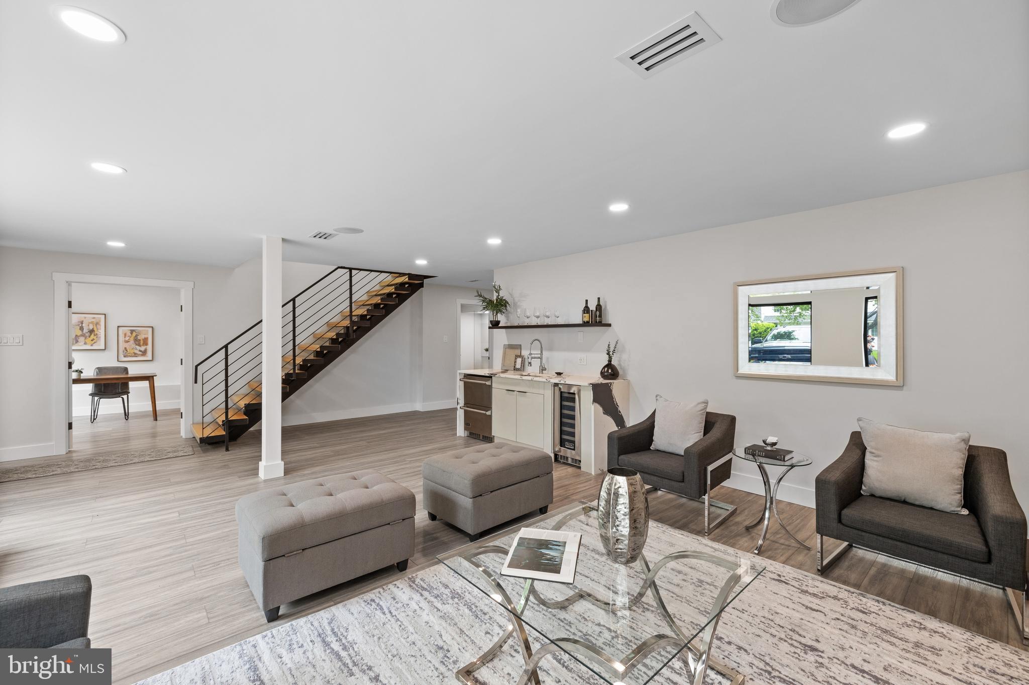 MERION STATION - Residential