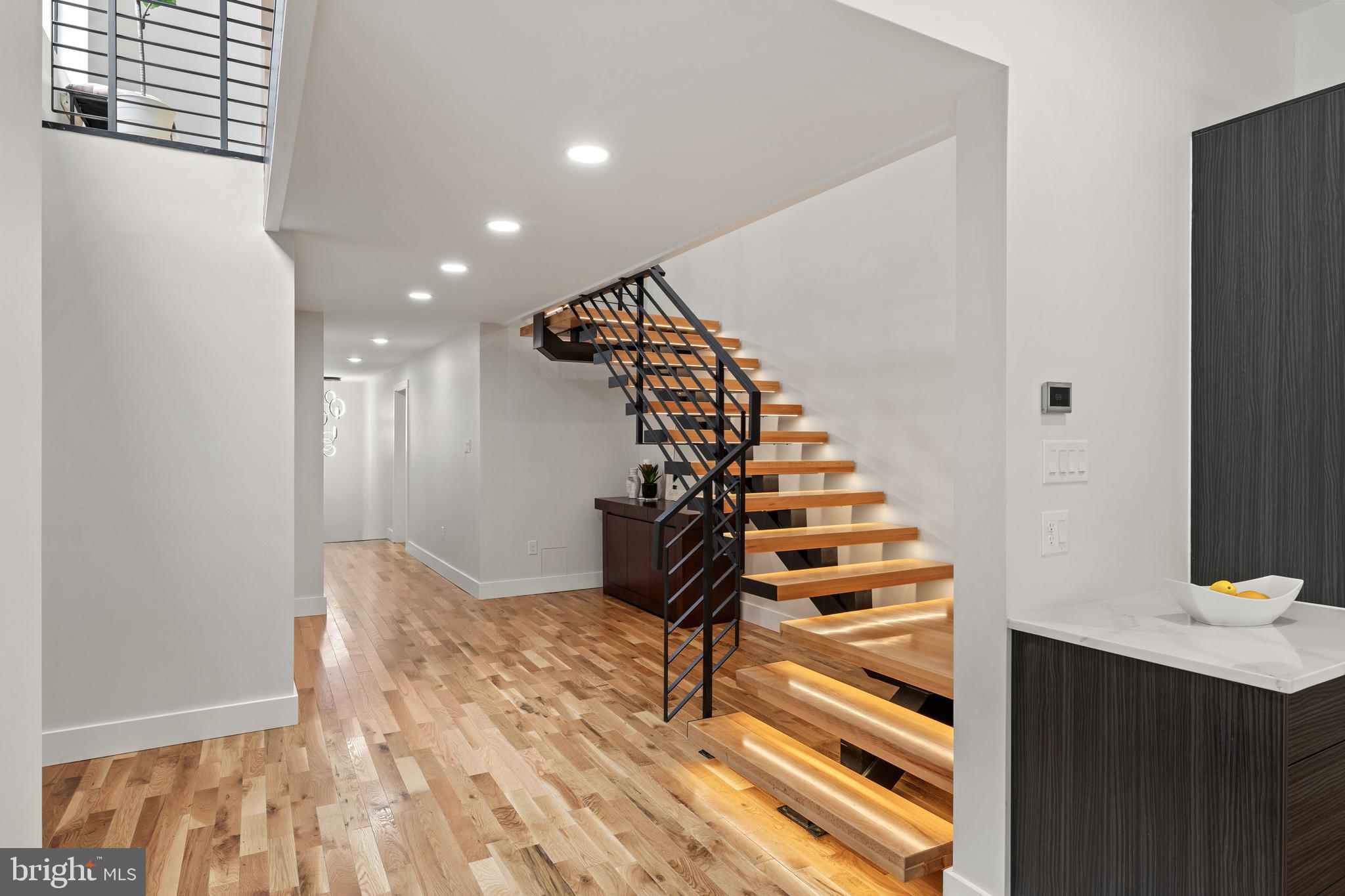 MERION STATION - Residential