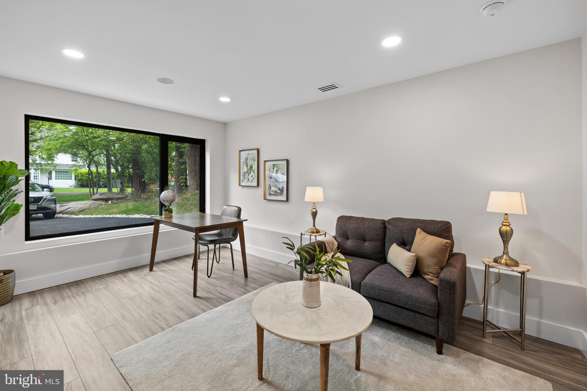 MERION STATION - Residential