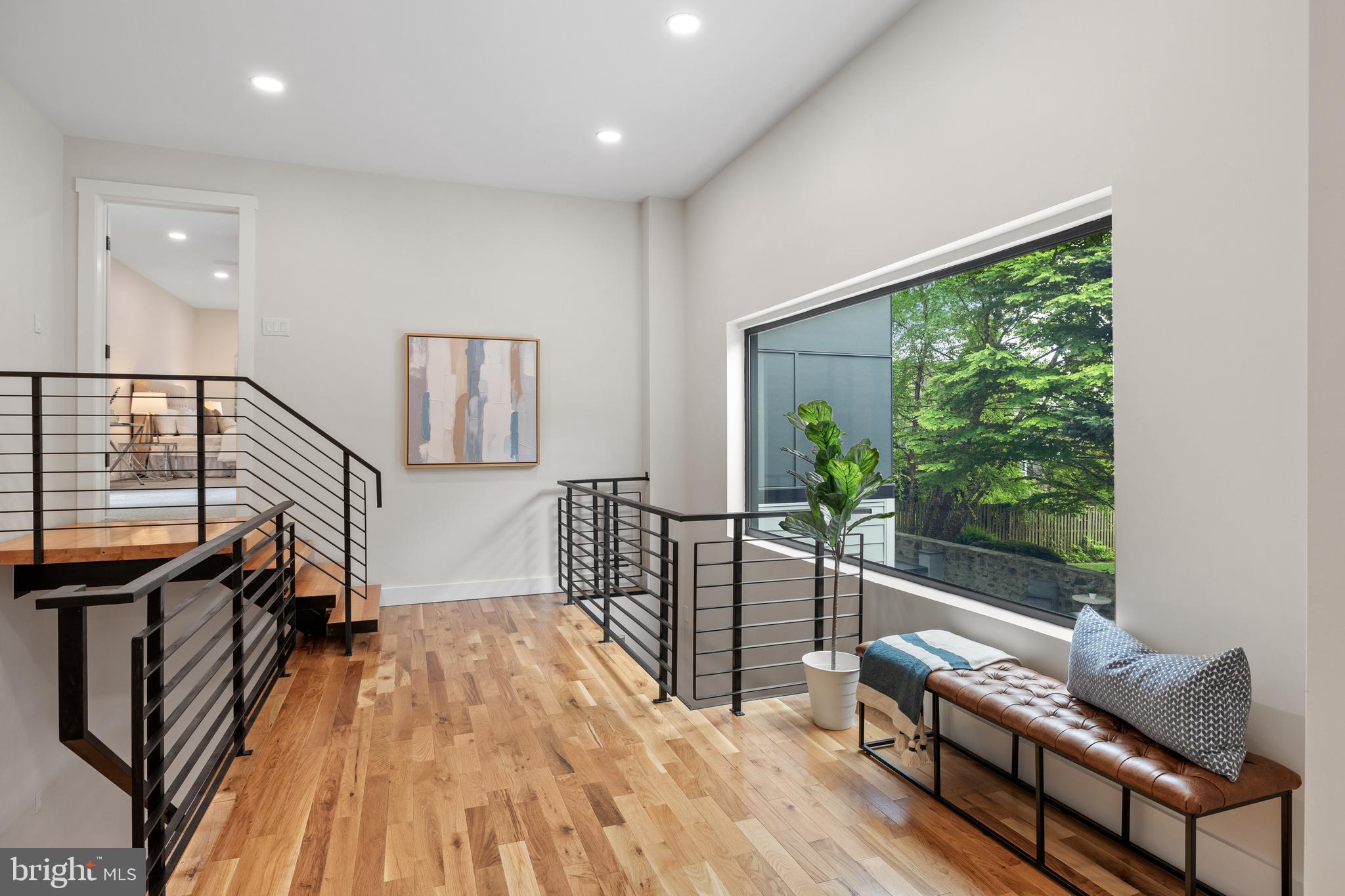 MERION STATION - Residential