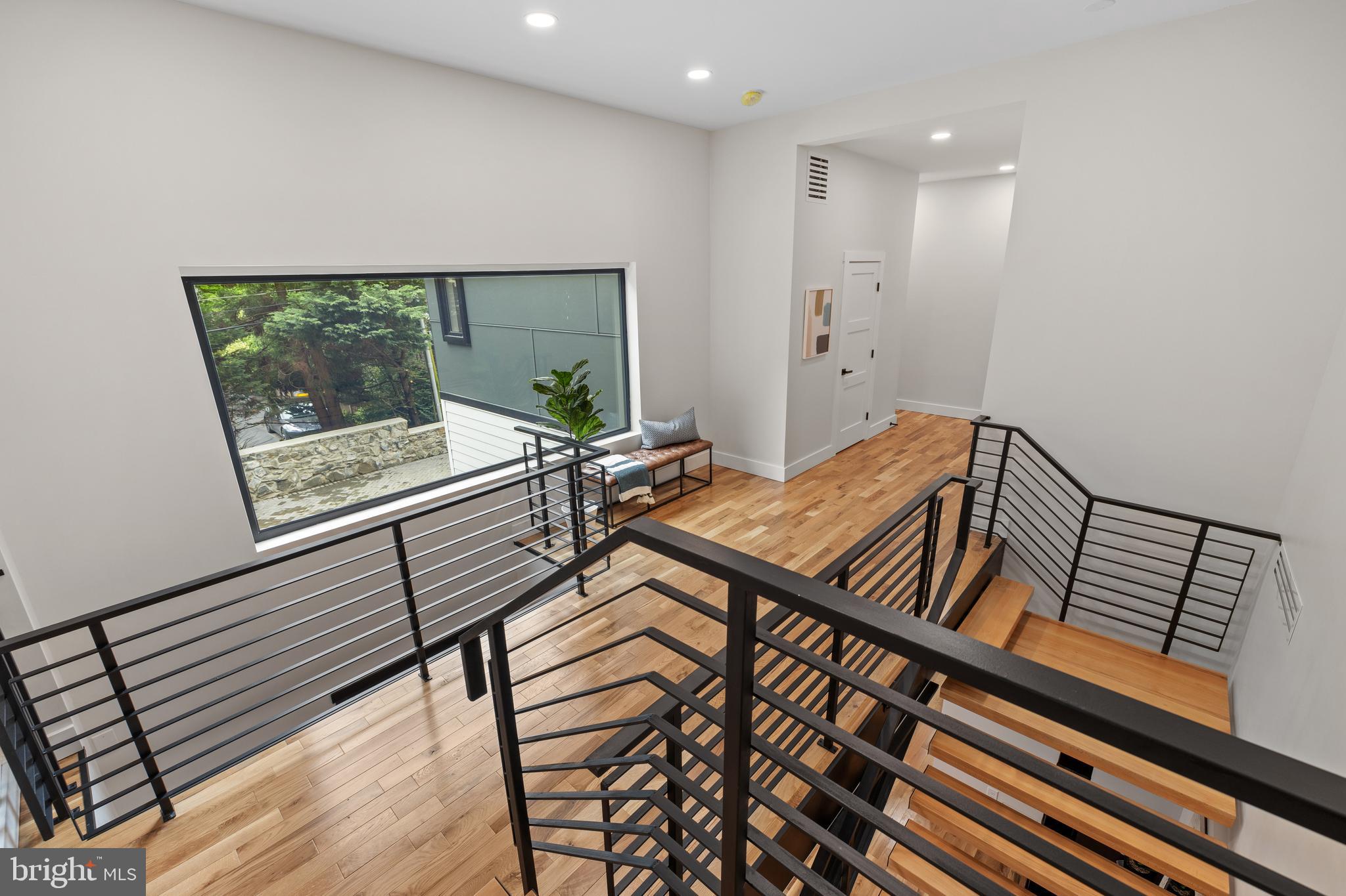 MERION STATION - Residential