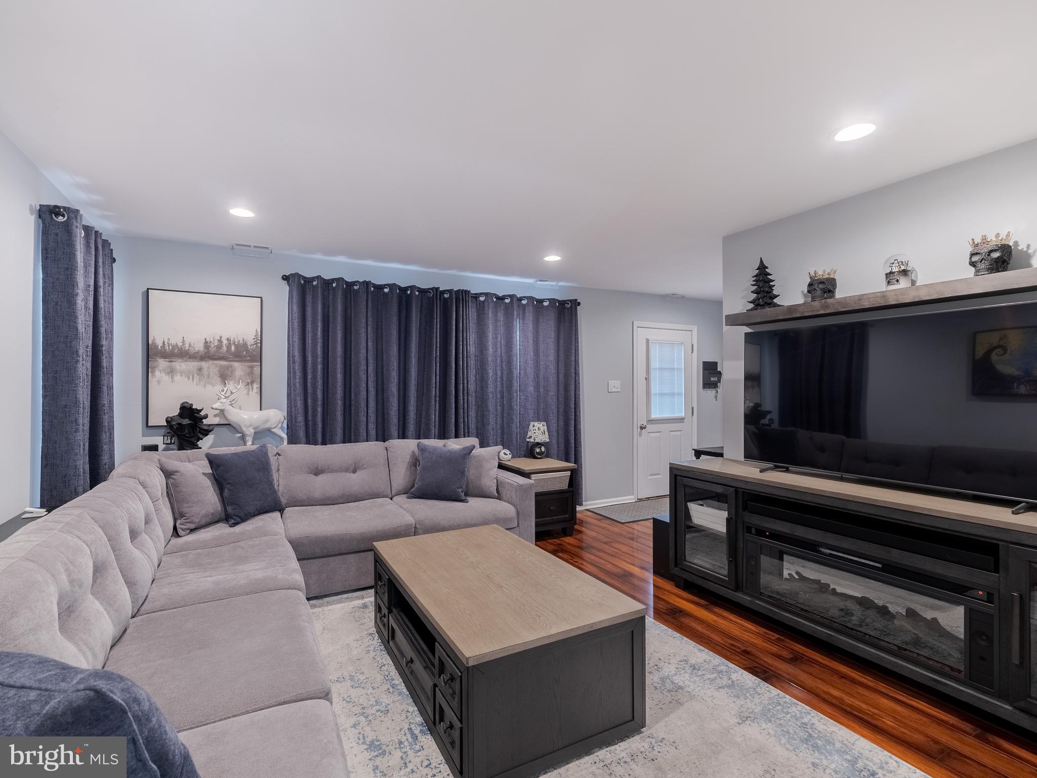 LINDENFIELD - Residential