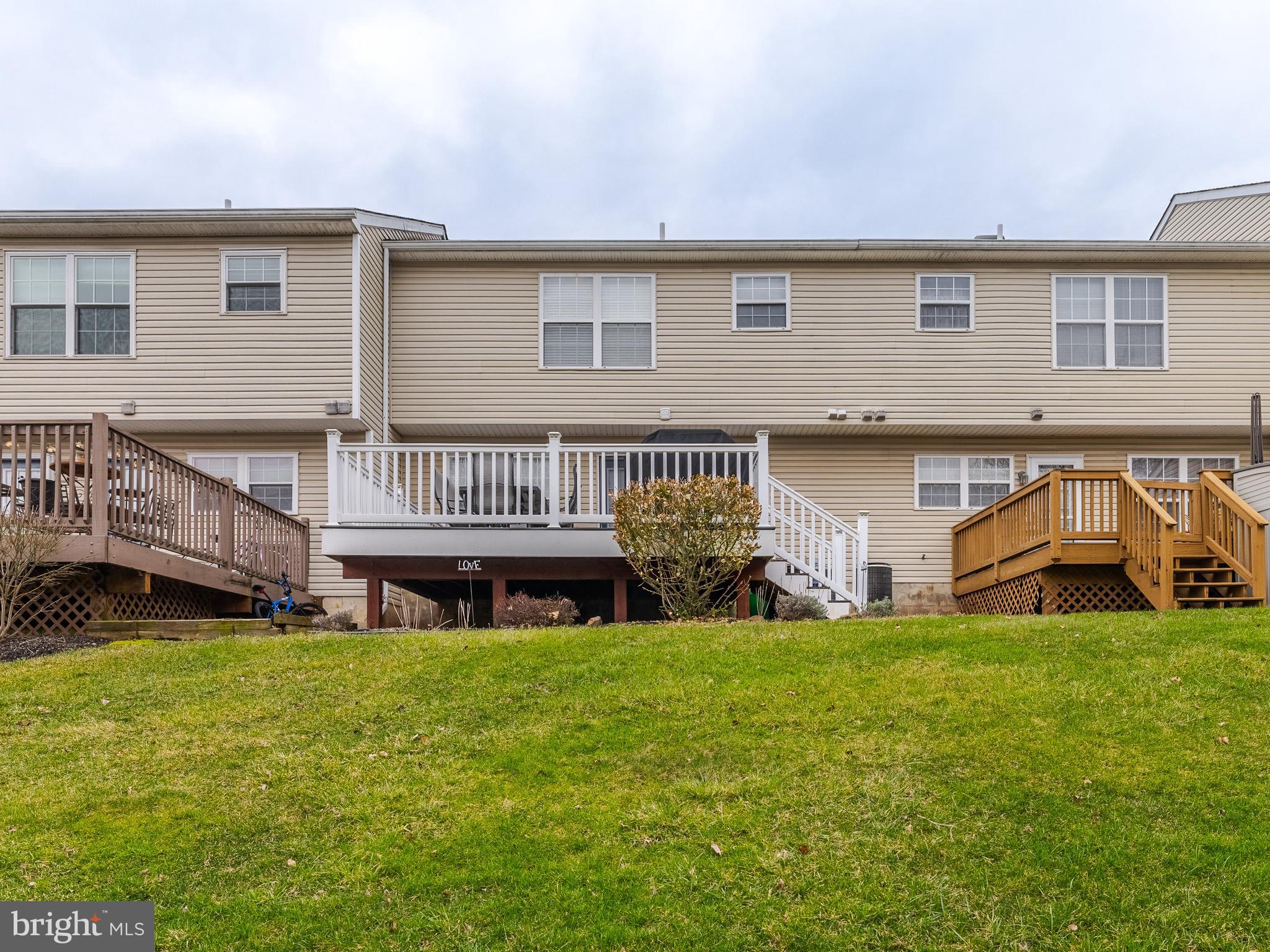 LINDENFIELD - Residential