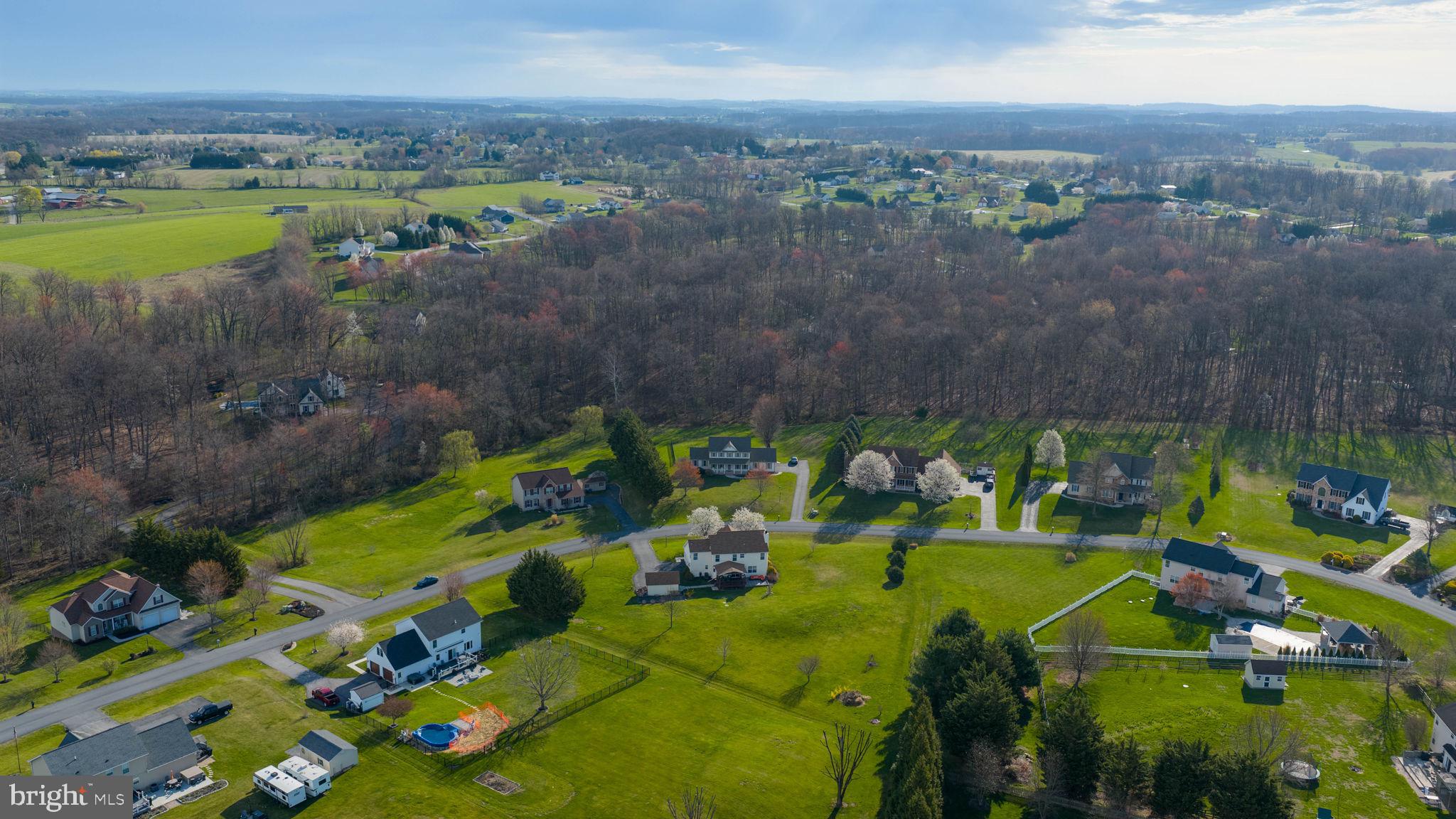 MAYERS SUMMIT - Residential