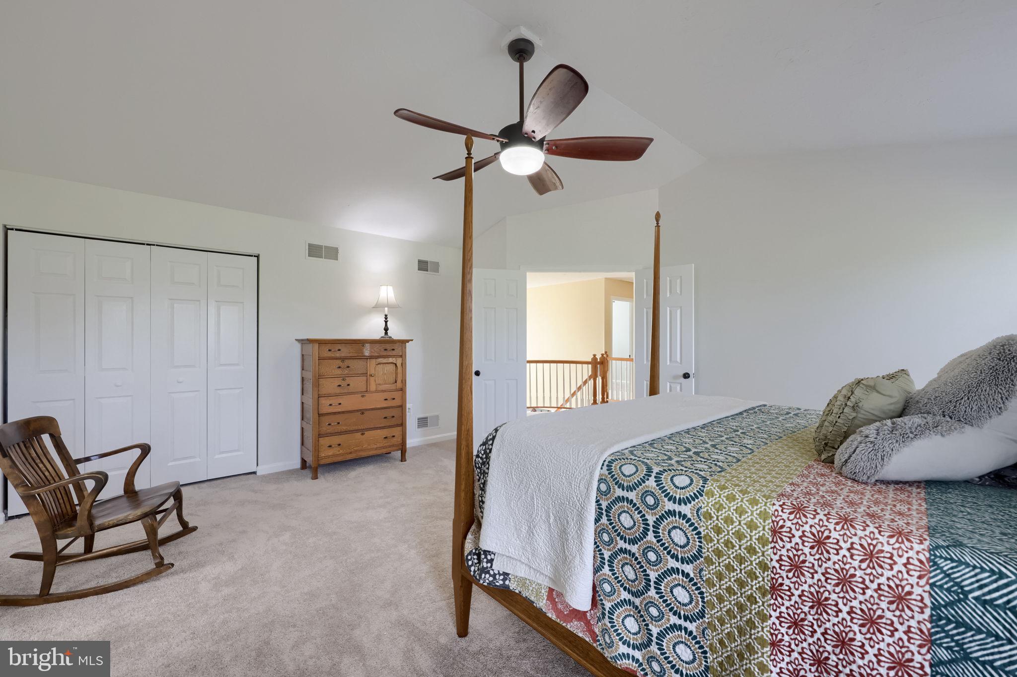 MAYERS SUMMIT - Residential