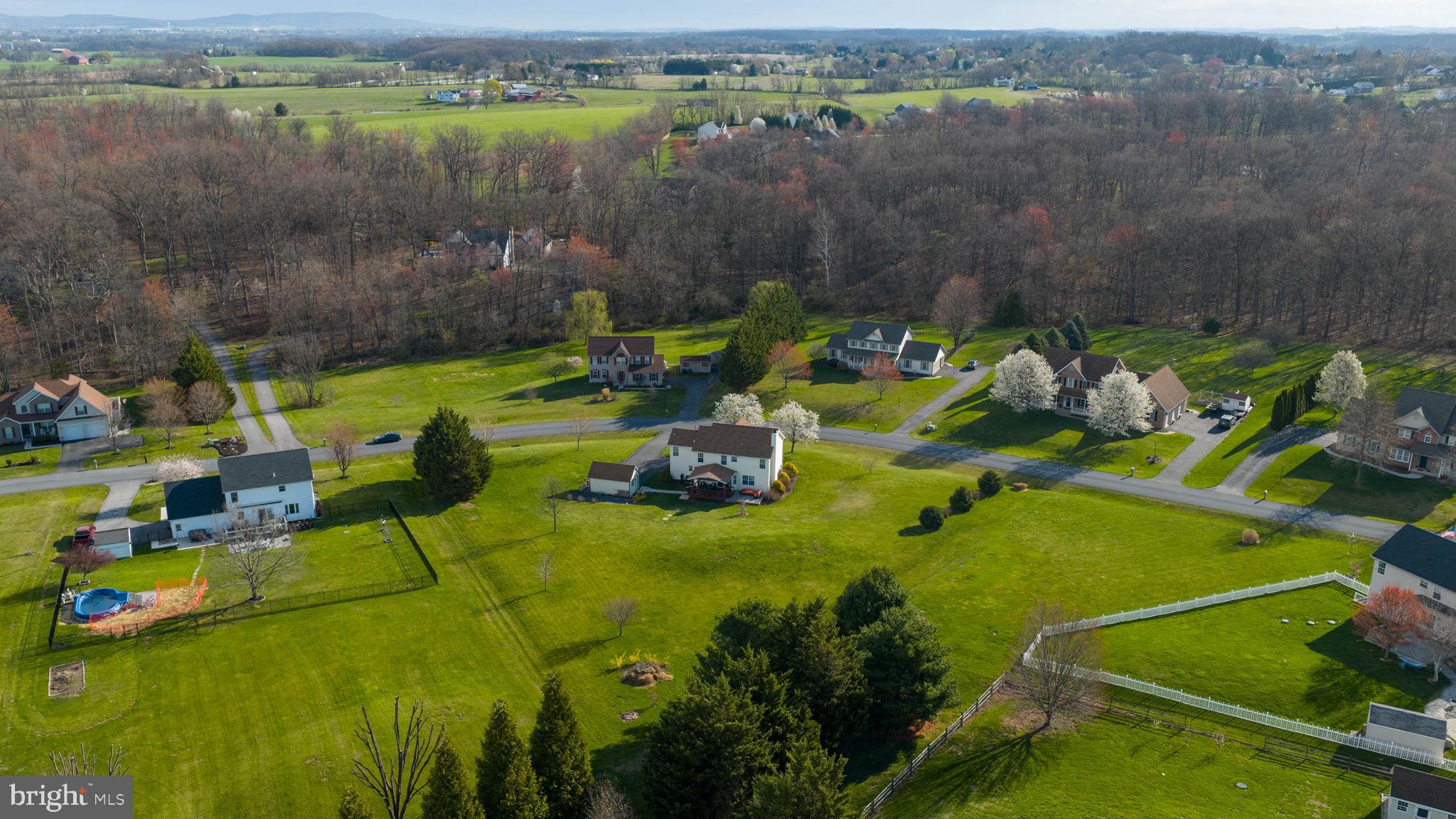 MAYERS SUMMIT - Residential