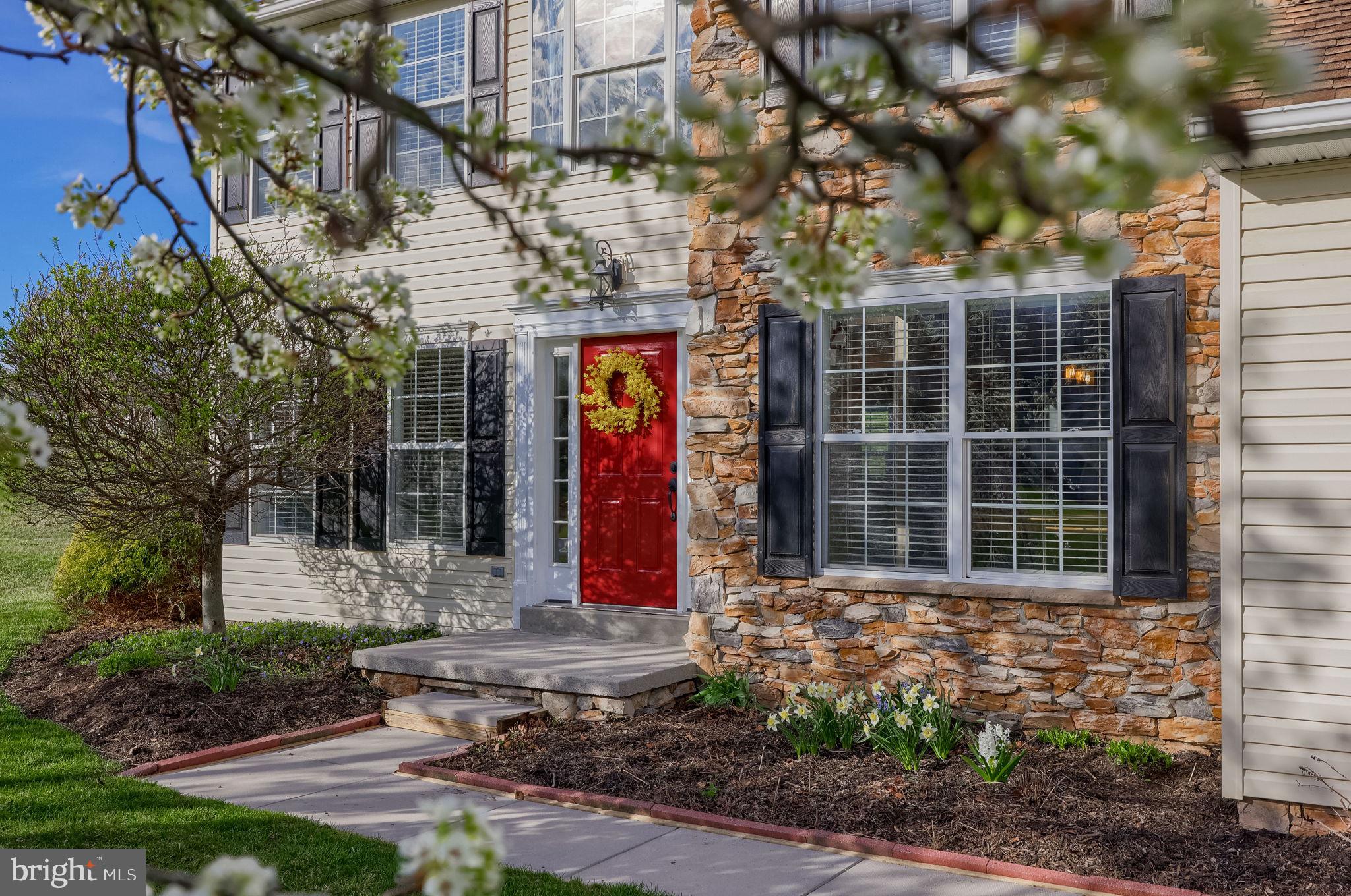 MAYERS SUMMIT - Residential