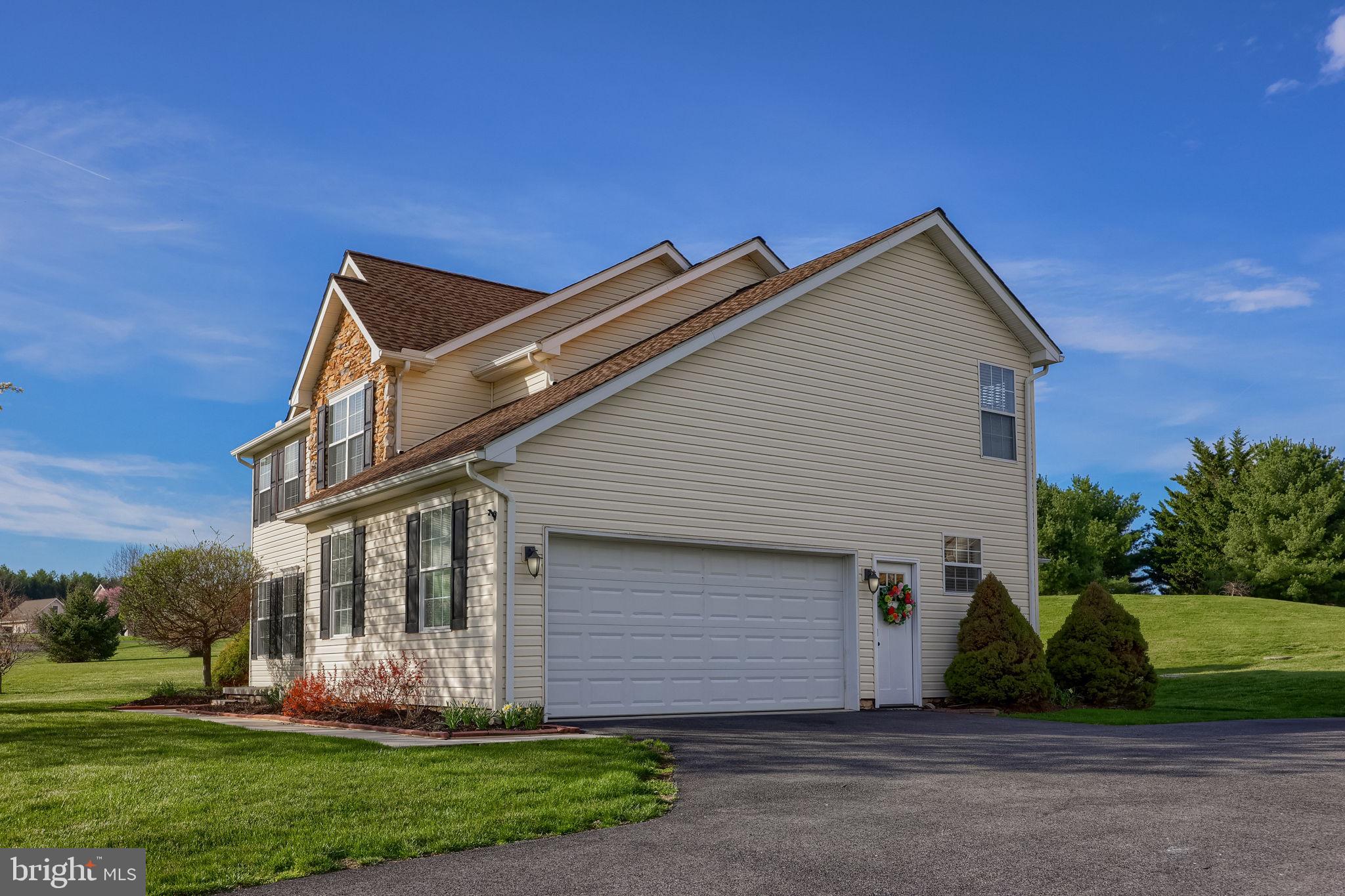 MAYERS SUMMIT - Residential