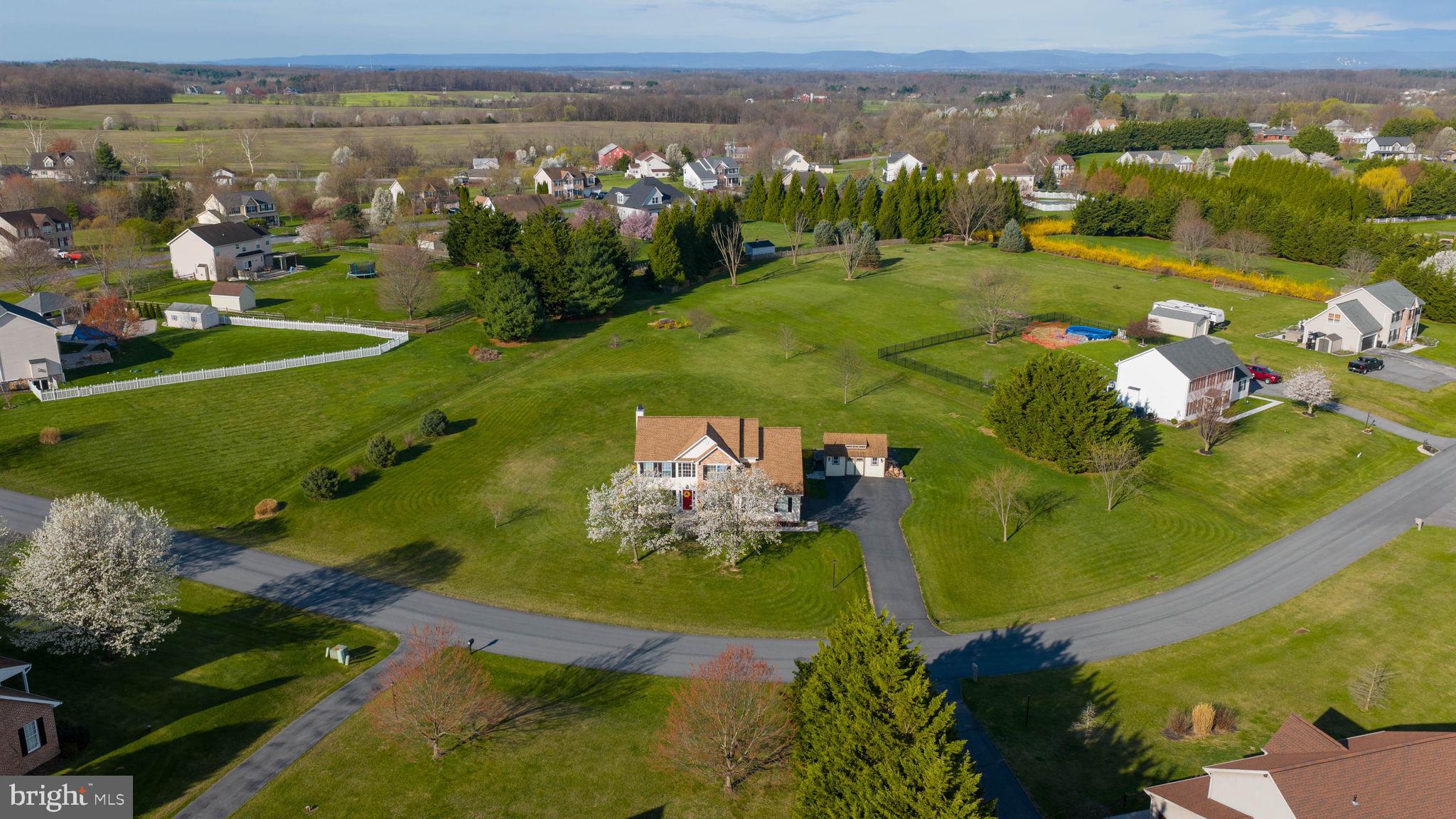 MAYERS SUMMIT - Residential