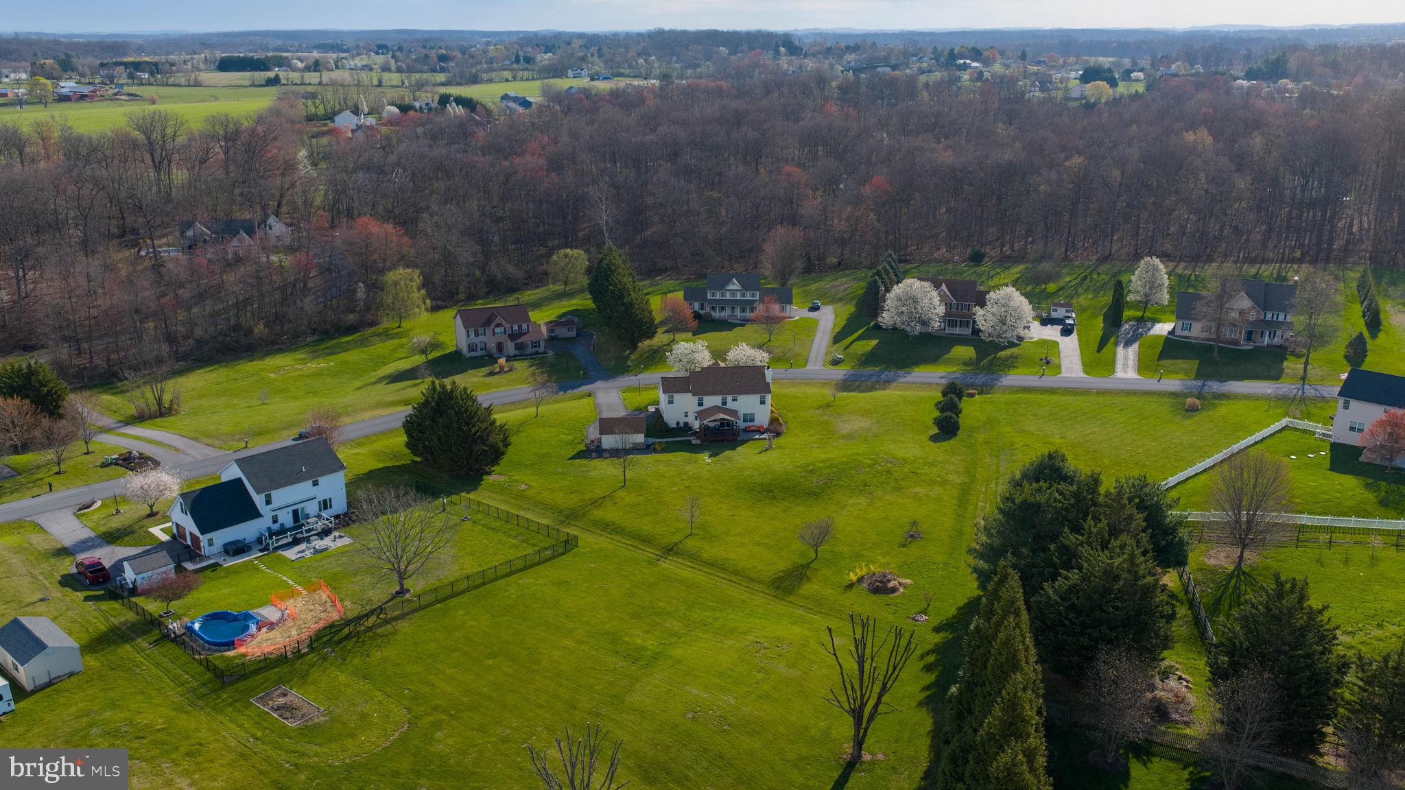 MAYERS SUMMIT - Residential