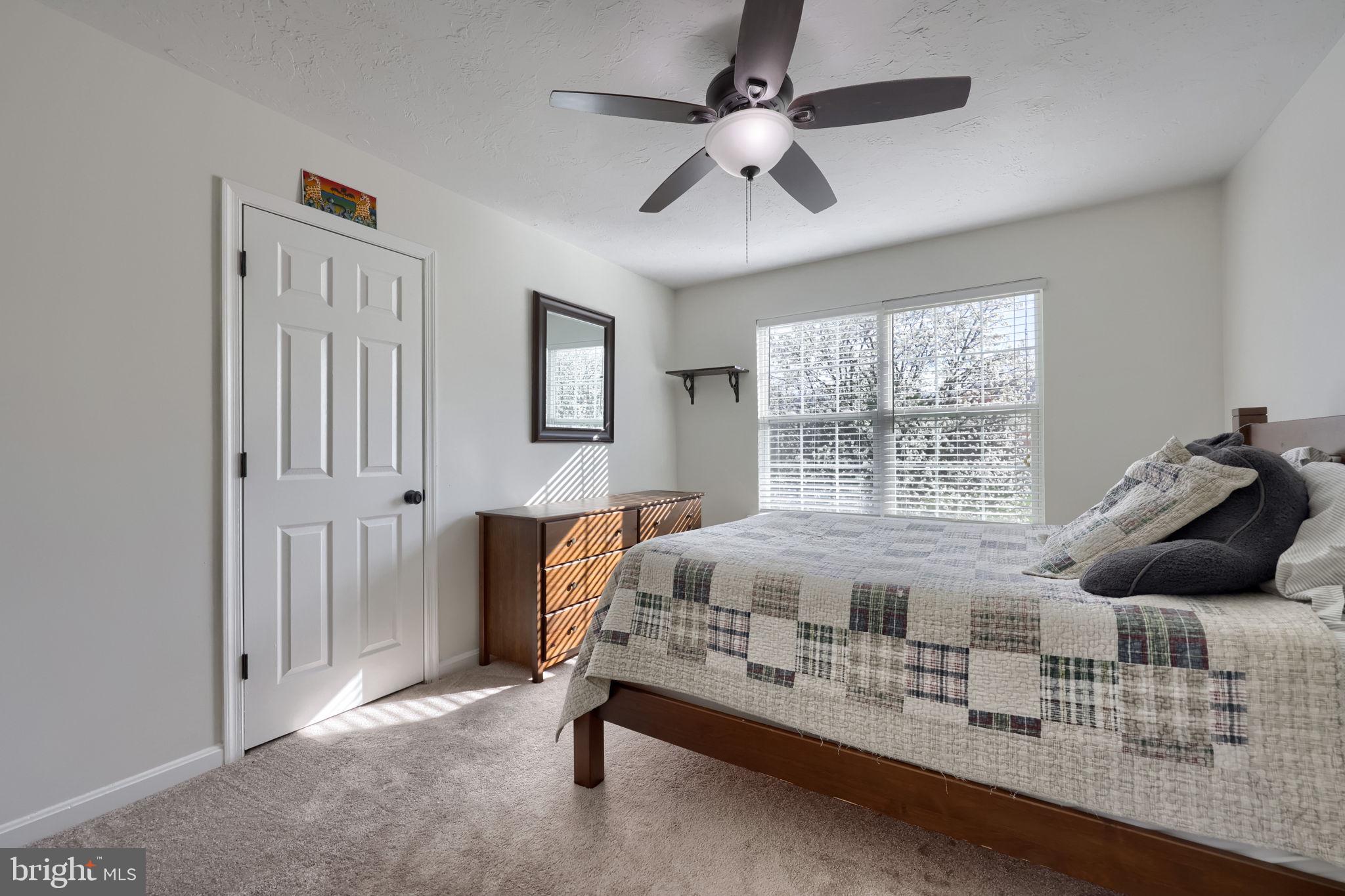 MAYERS SUMMIT - Residential