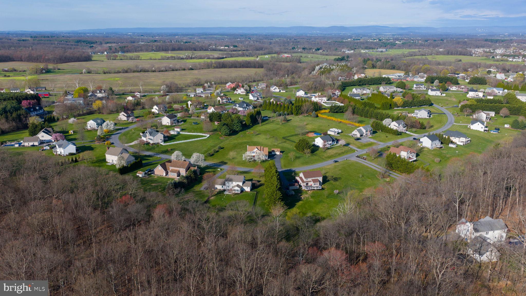 MAYERS SUMMIT - Residential