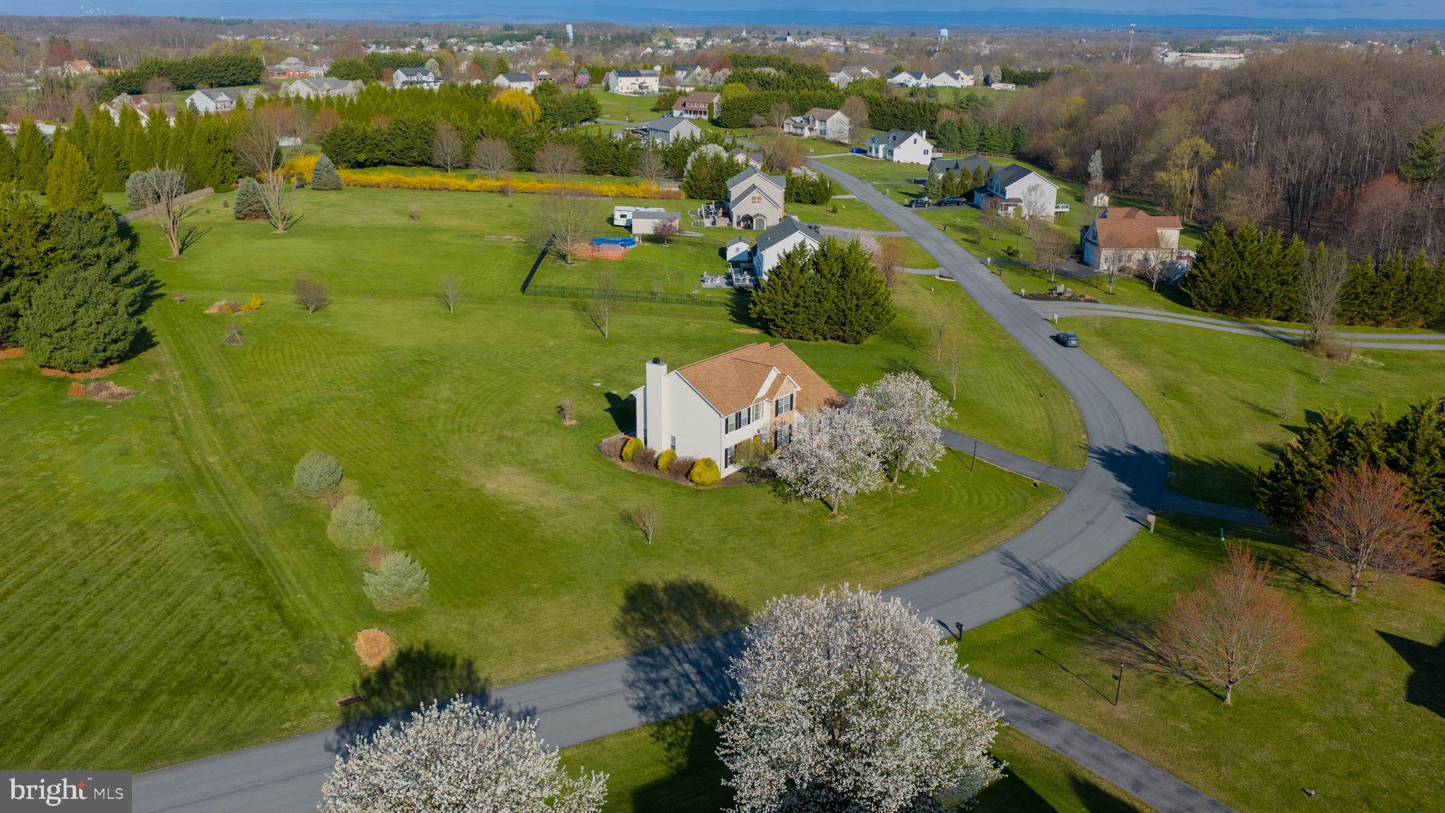 MAYERS SUMMIT - Residential