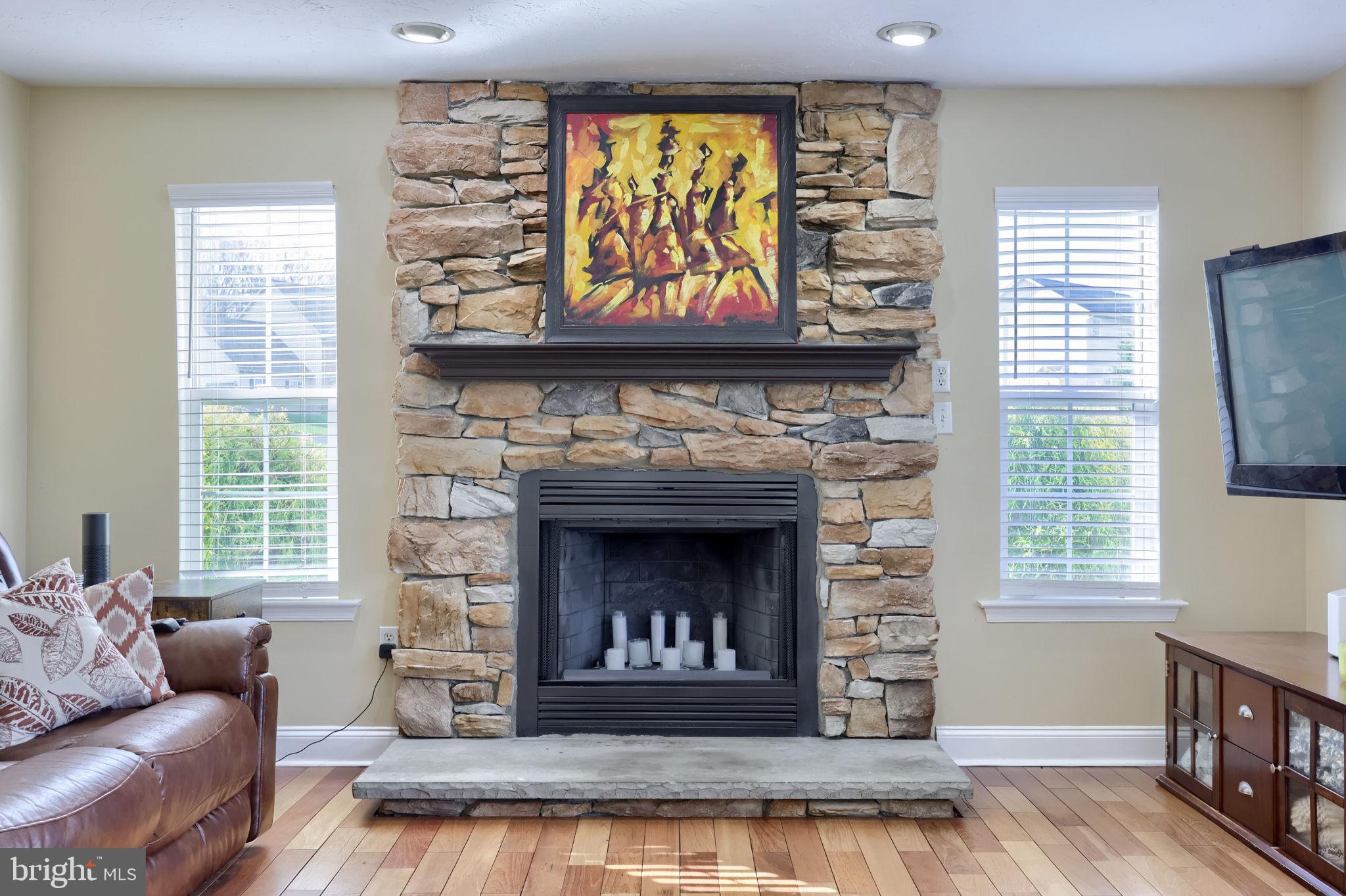 MAYERS SUMMIT - Residential