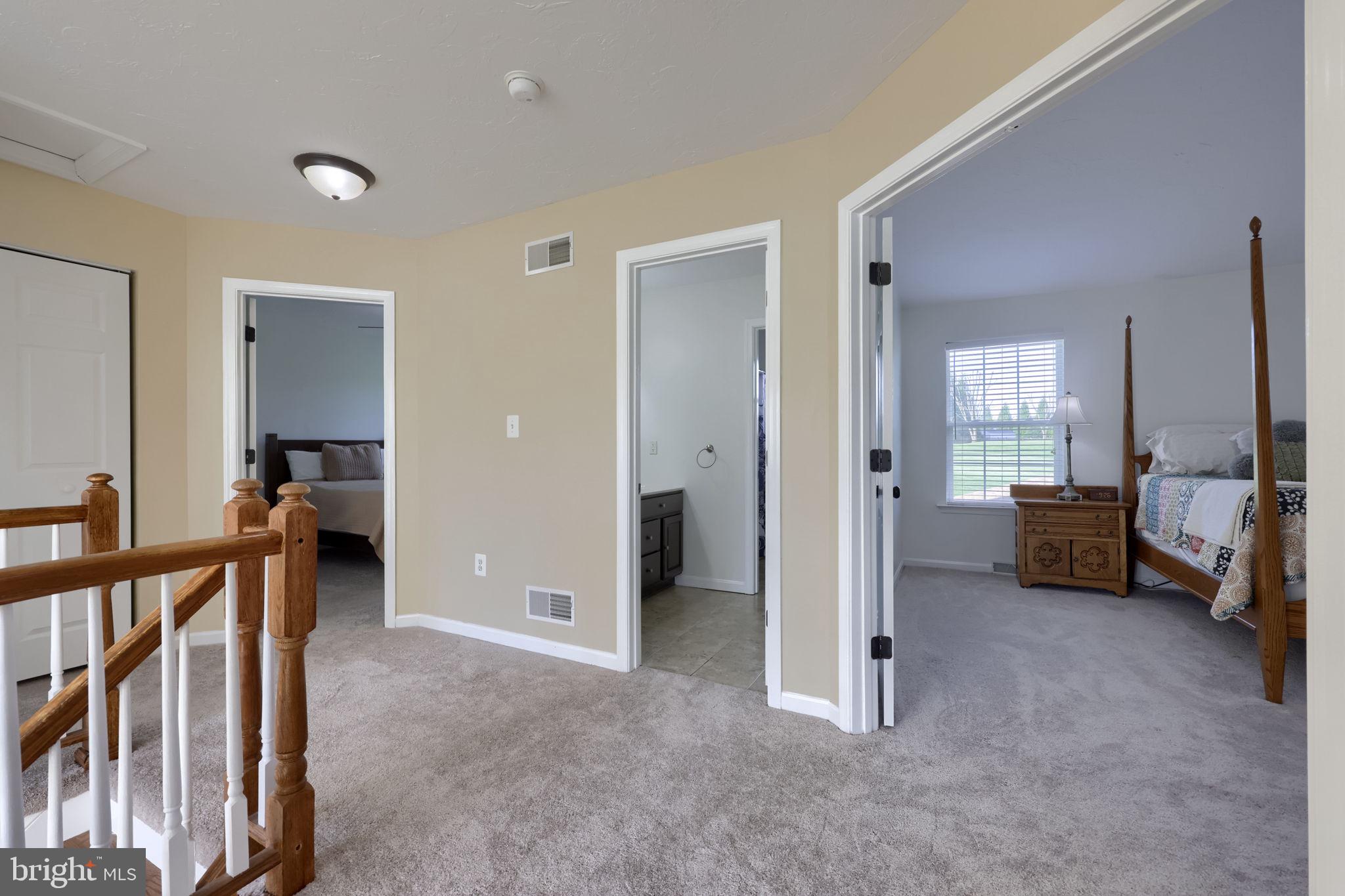 MAYERS SUMMIT - Residential