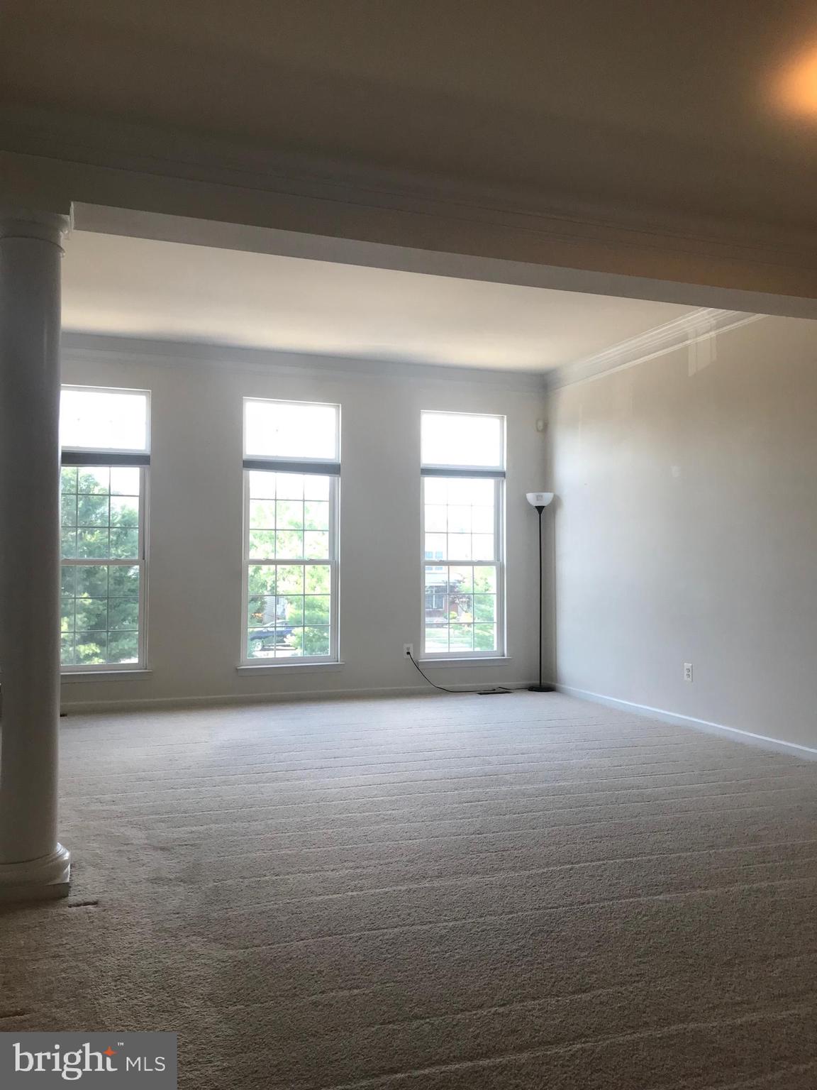 SOUTH RIDING - Residential Lease