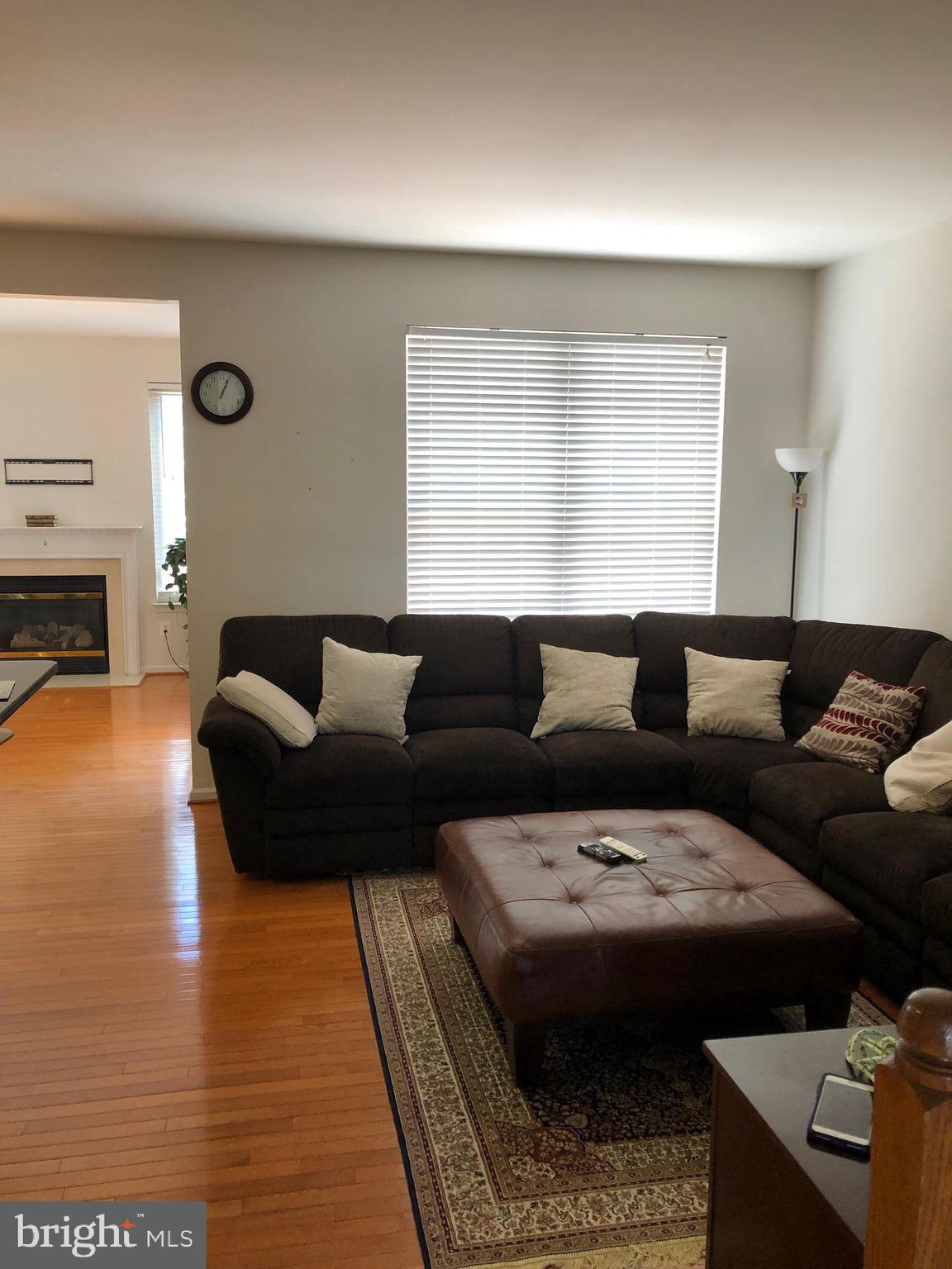 SOUTH RIDING - Residential Lease