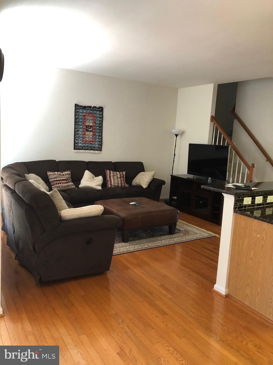 SOUTH RIDING - Residential Lease