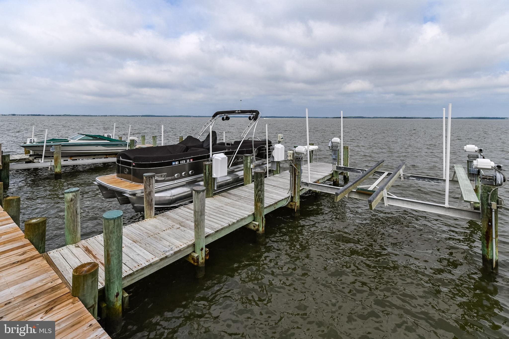 CAINE KEYS II EXT - Residential