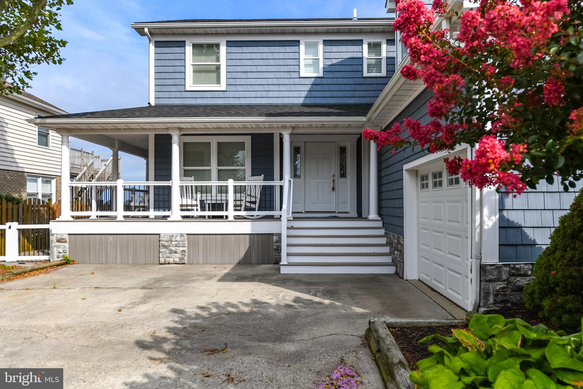 CAINE KEYS II EXT - Residential