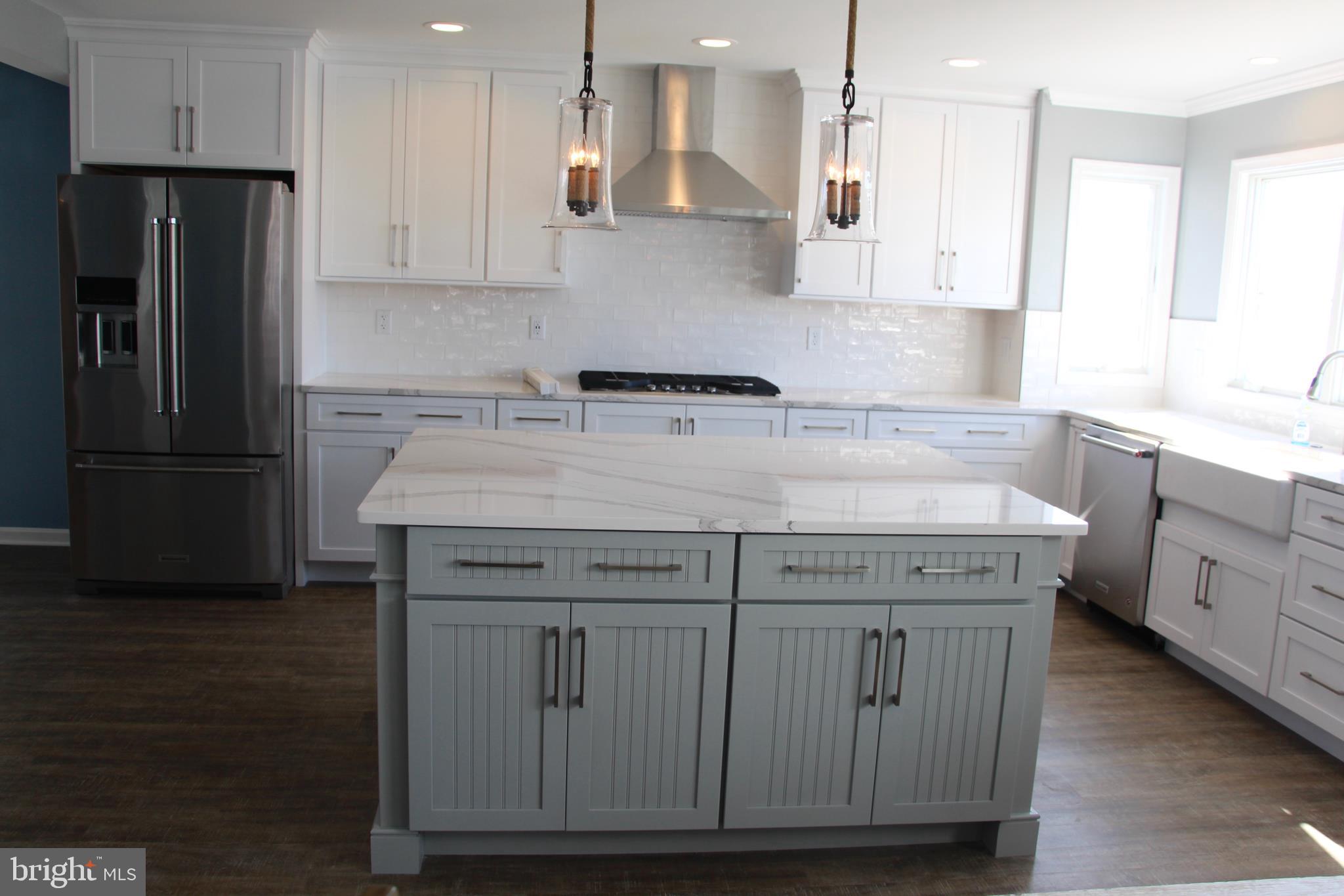 CAINE KEYS II EXT - Residential