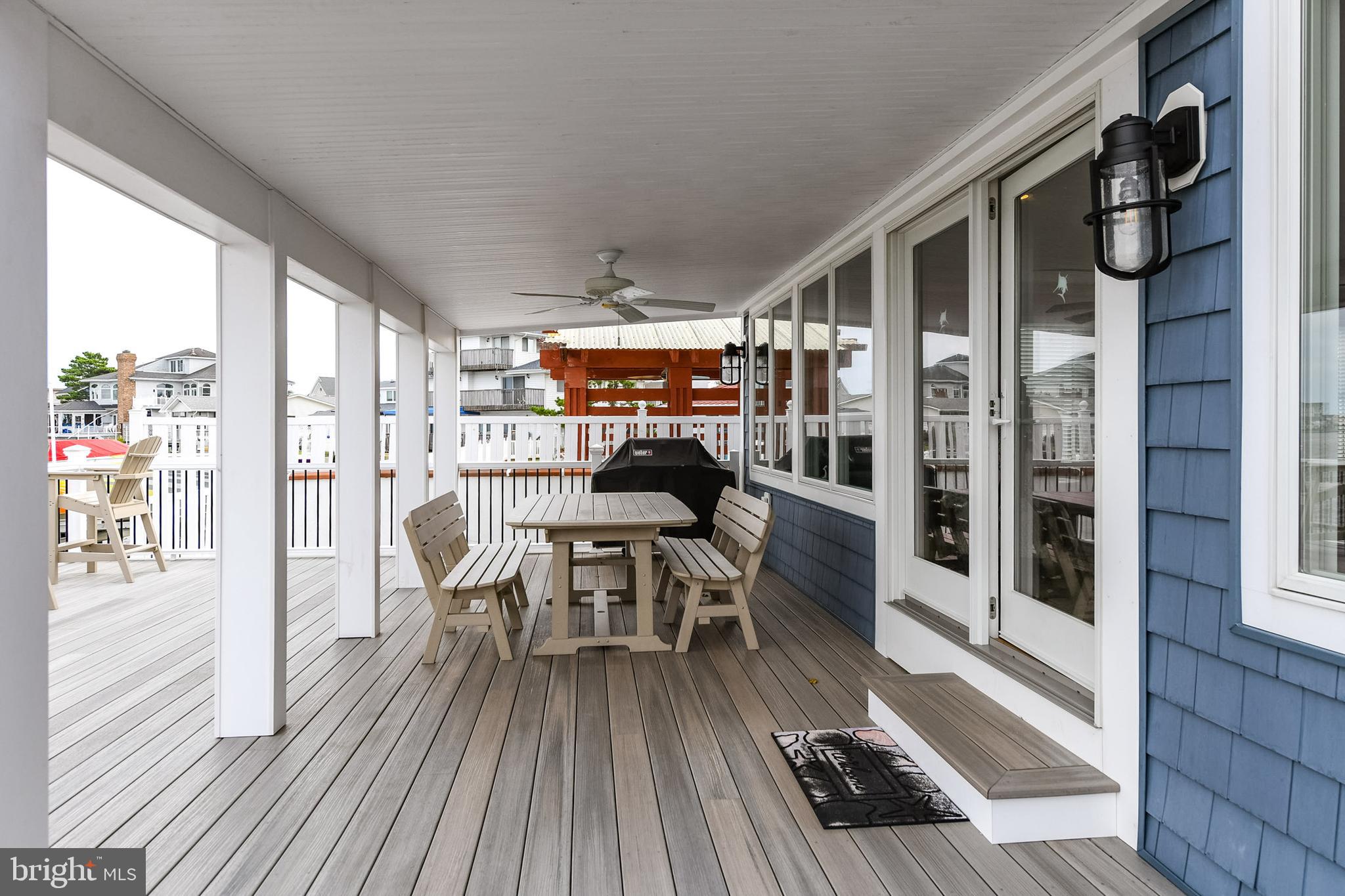 CAINE KEYS II EXT - Residential