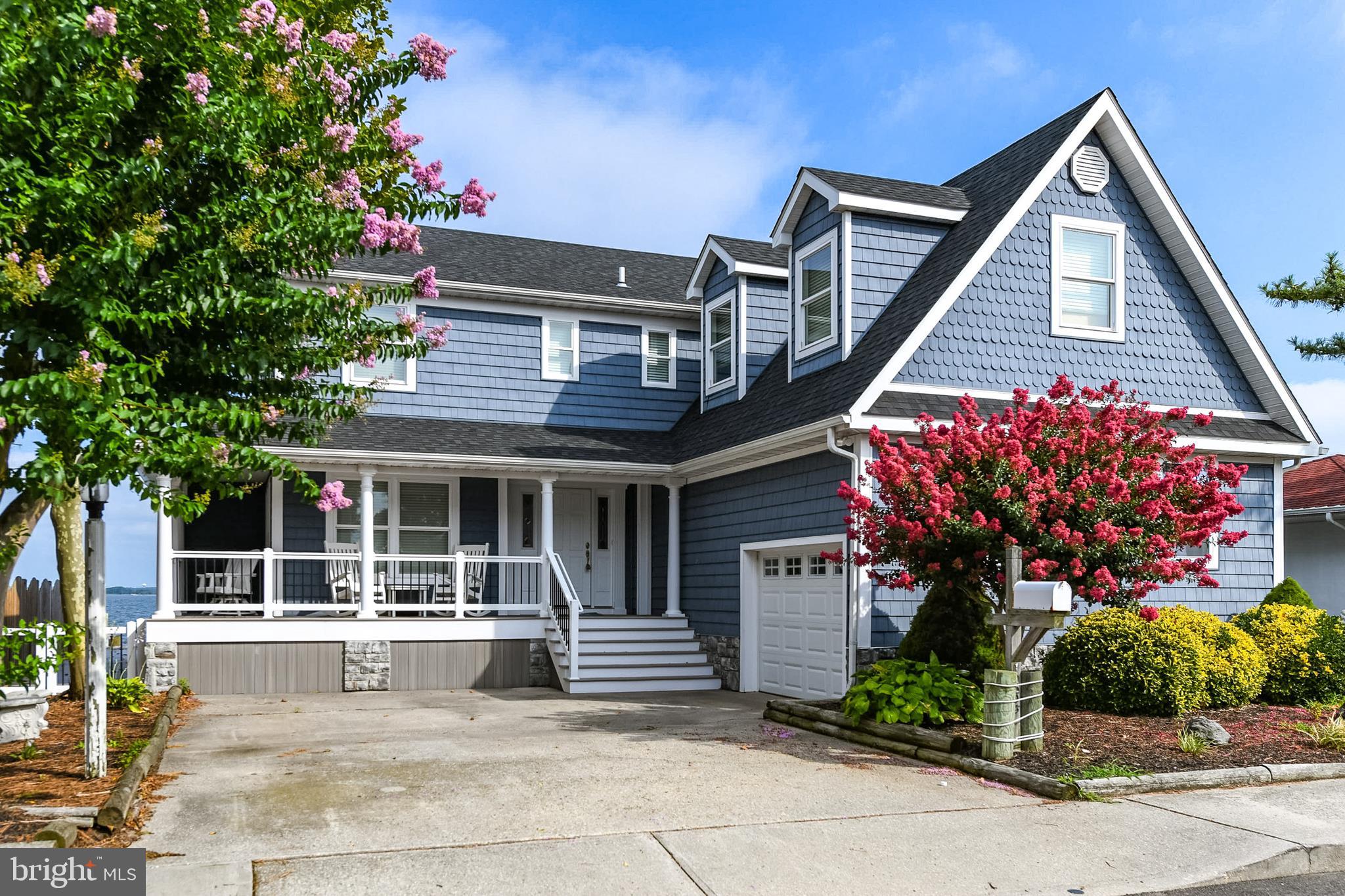 CAINE KEYS II EXT - Residential