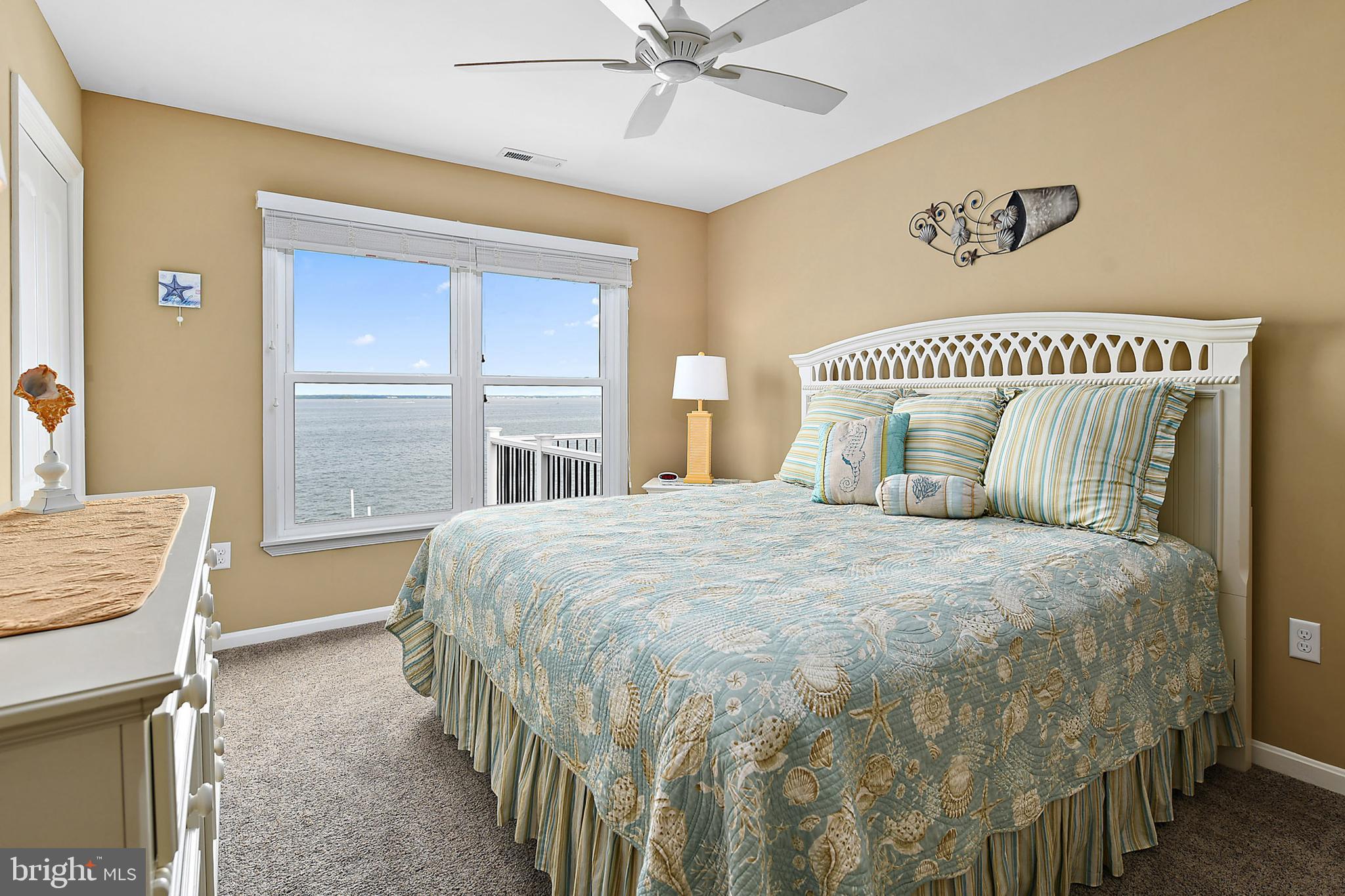 CAINE KEYS II EXT - Residential