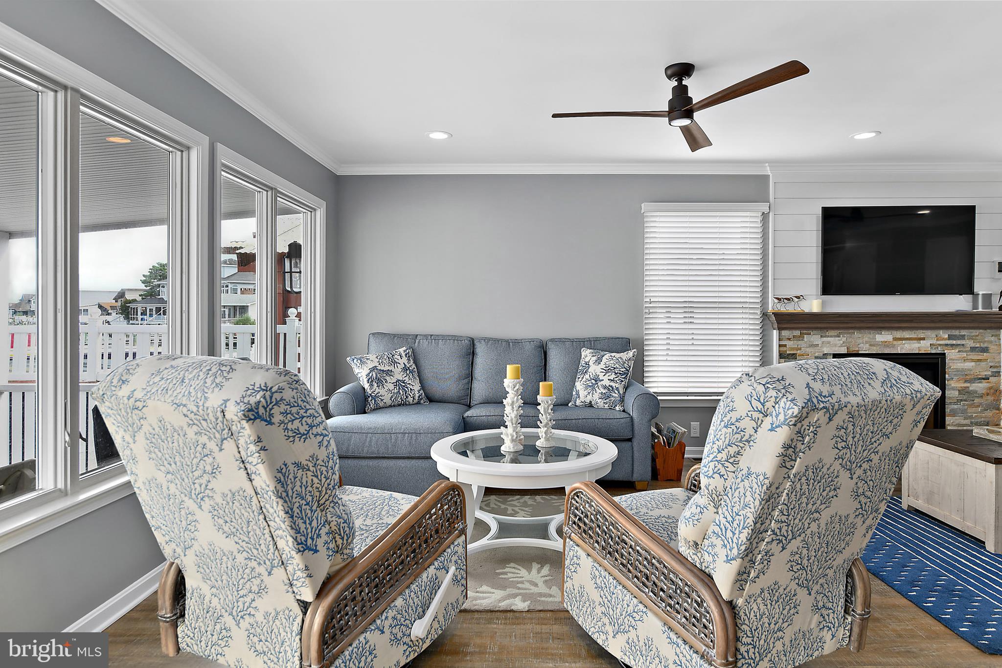 CAINE KEYS II EXT - Residential