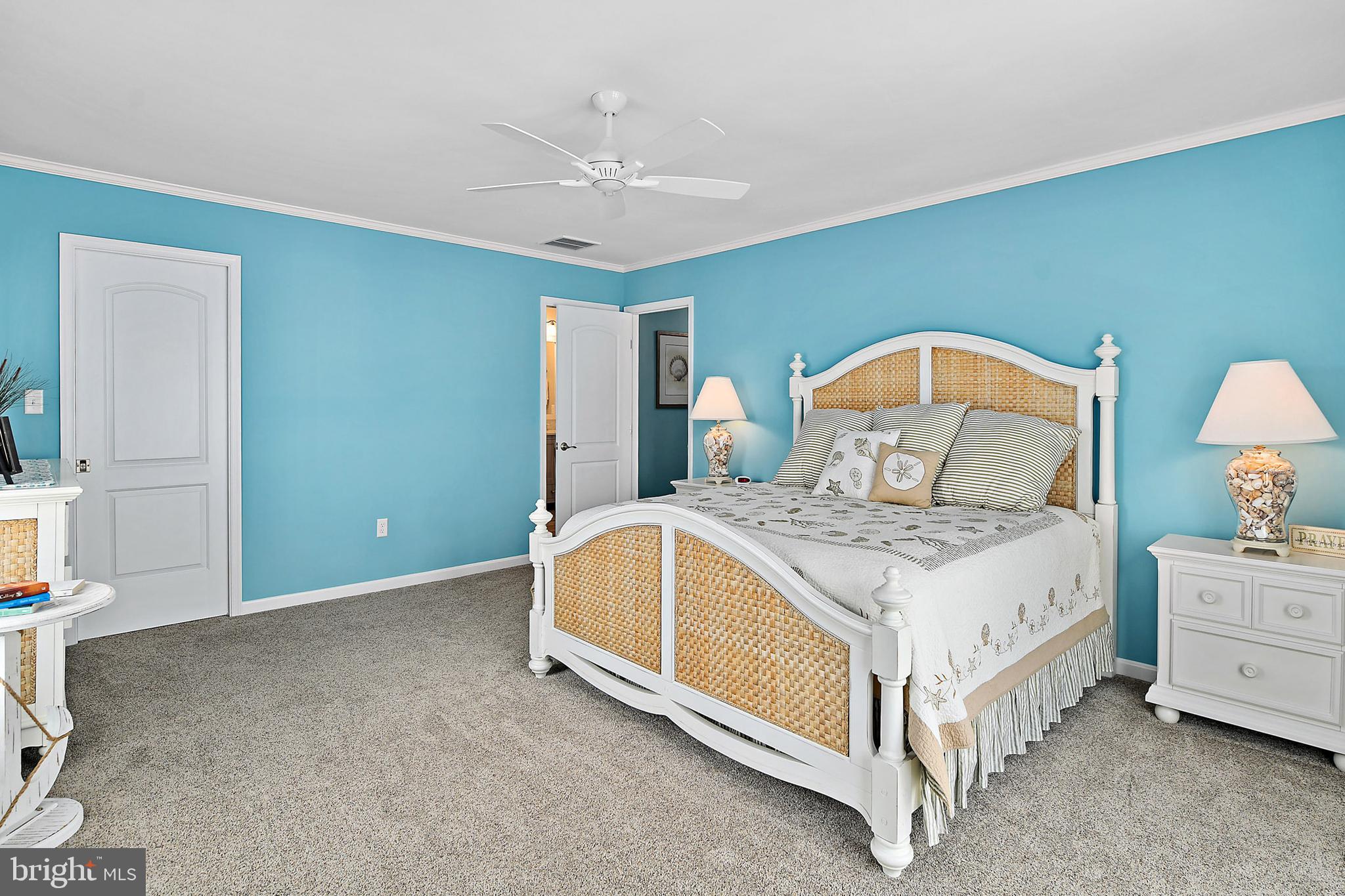 CAINE KEYS II EXT - Residential