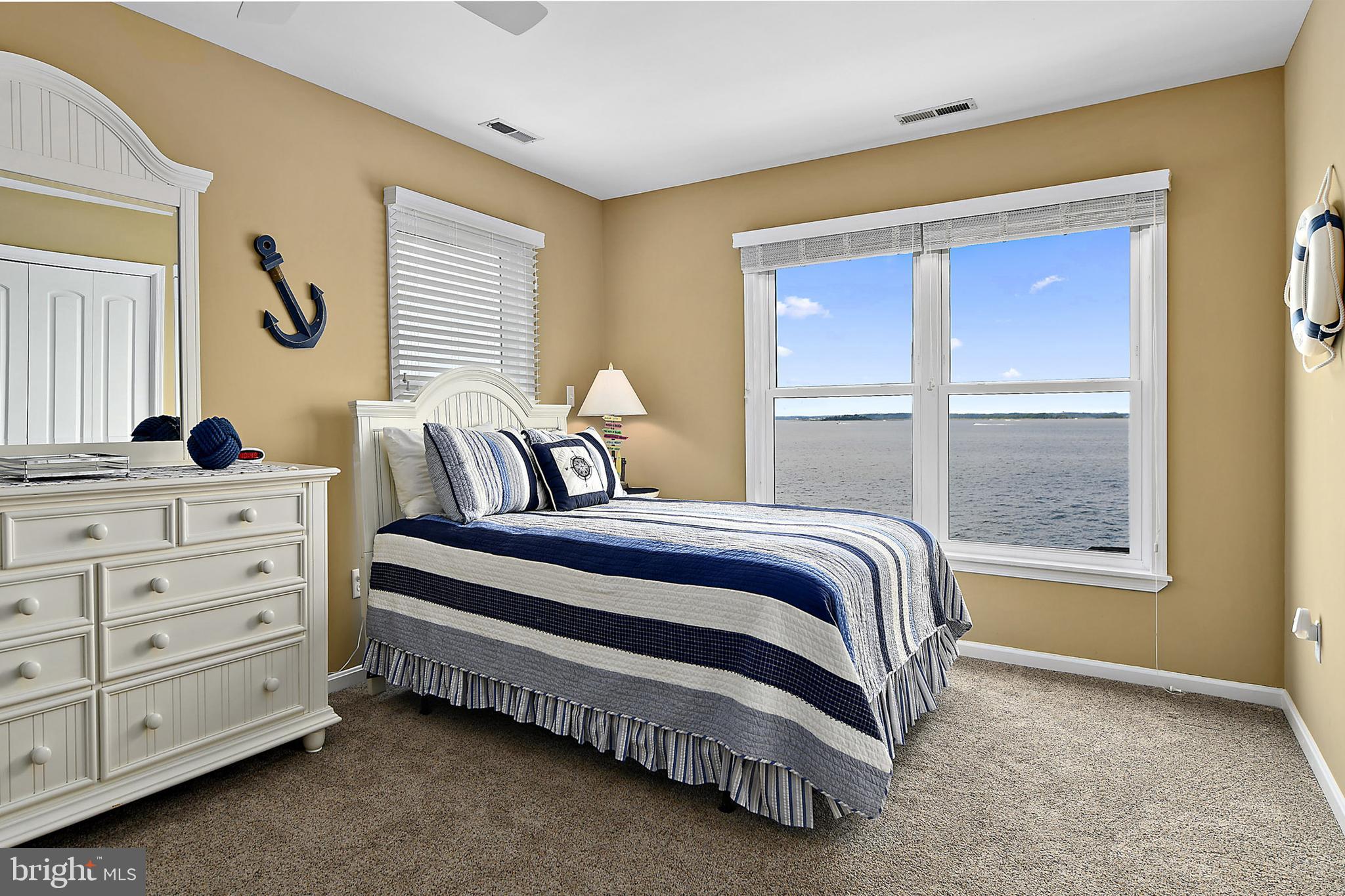 CAINE KEYS II EXT - Residential