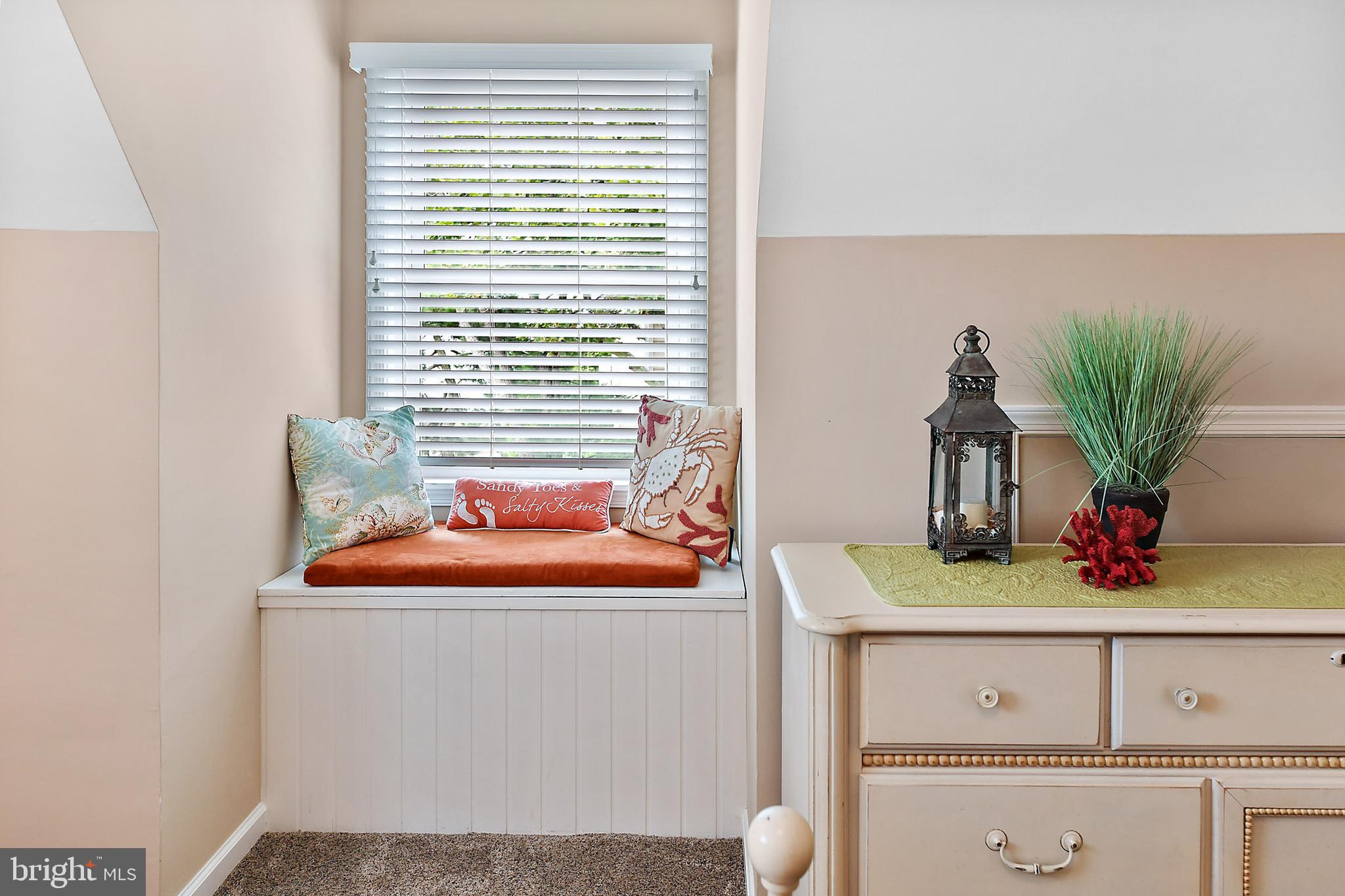 CAINE KEYS II EXT - Residential