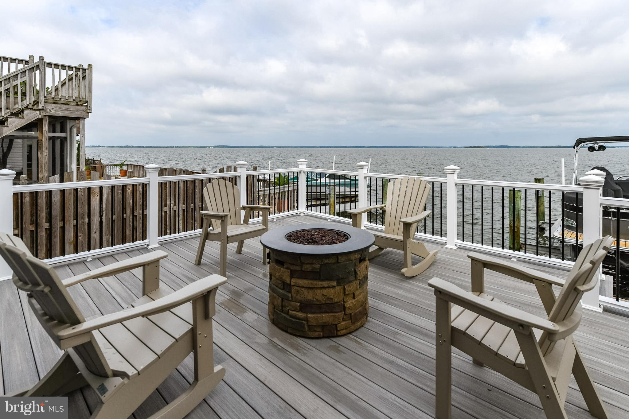 CAINE KEYS II EXT - Residential