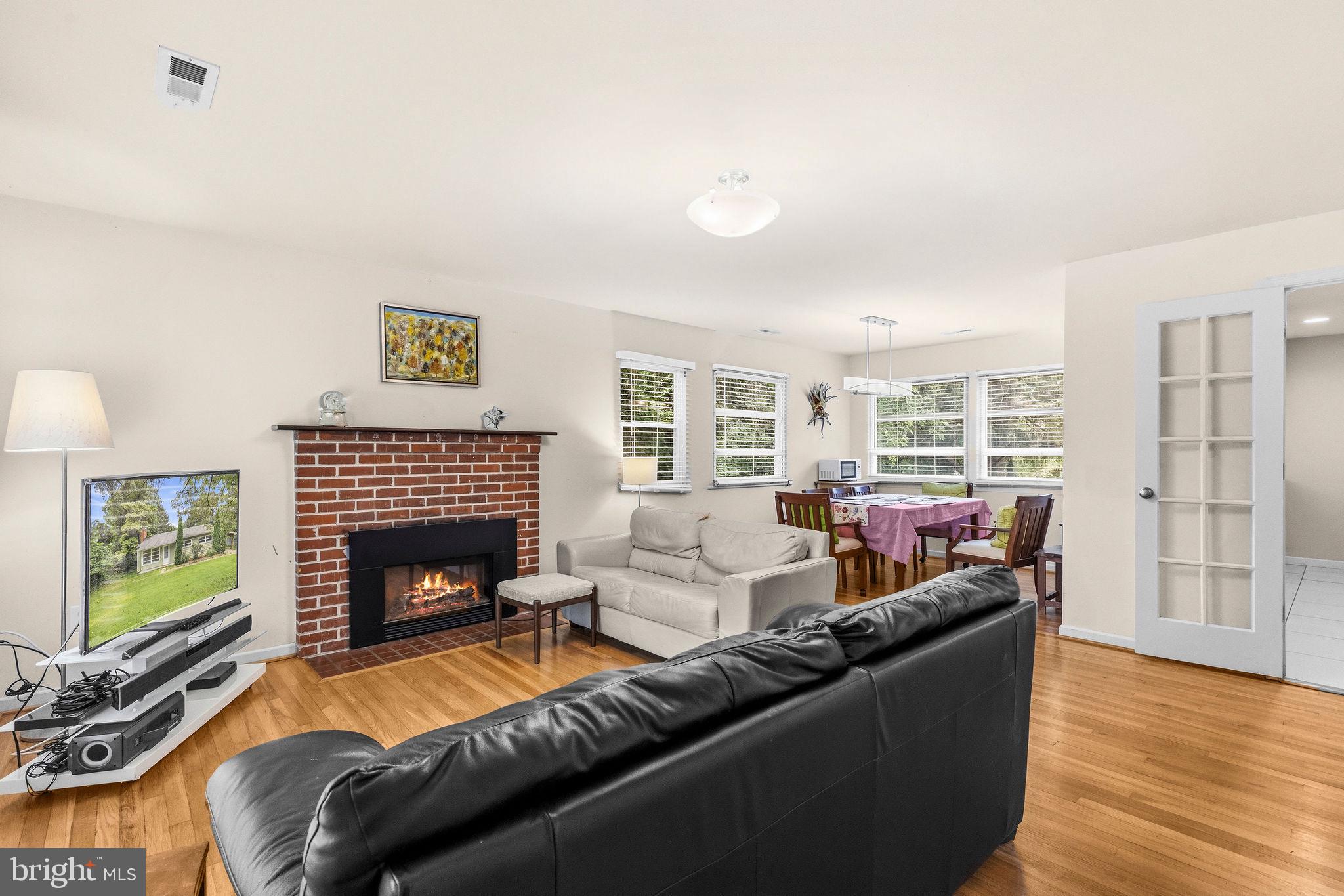 4012 TAYLOR DRIVE