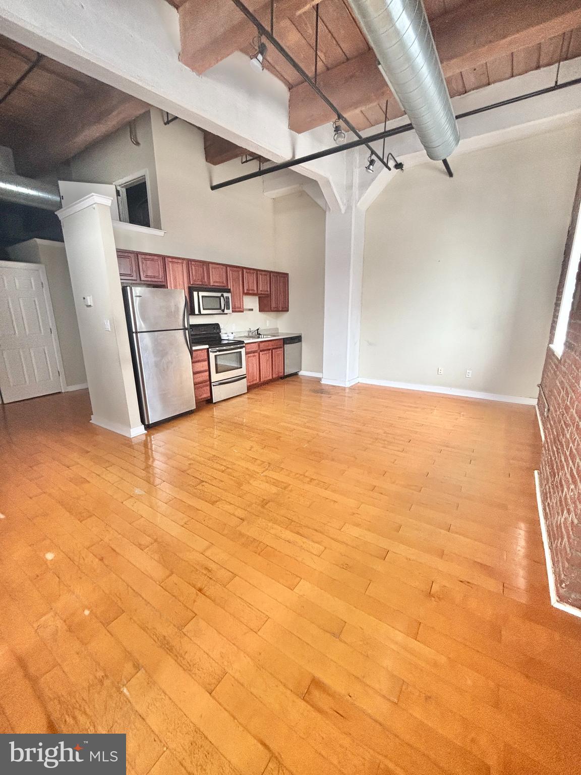 1010 ARCH STREET 511