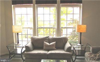 POTOMAC CLUB - Residential Lease