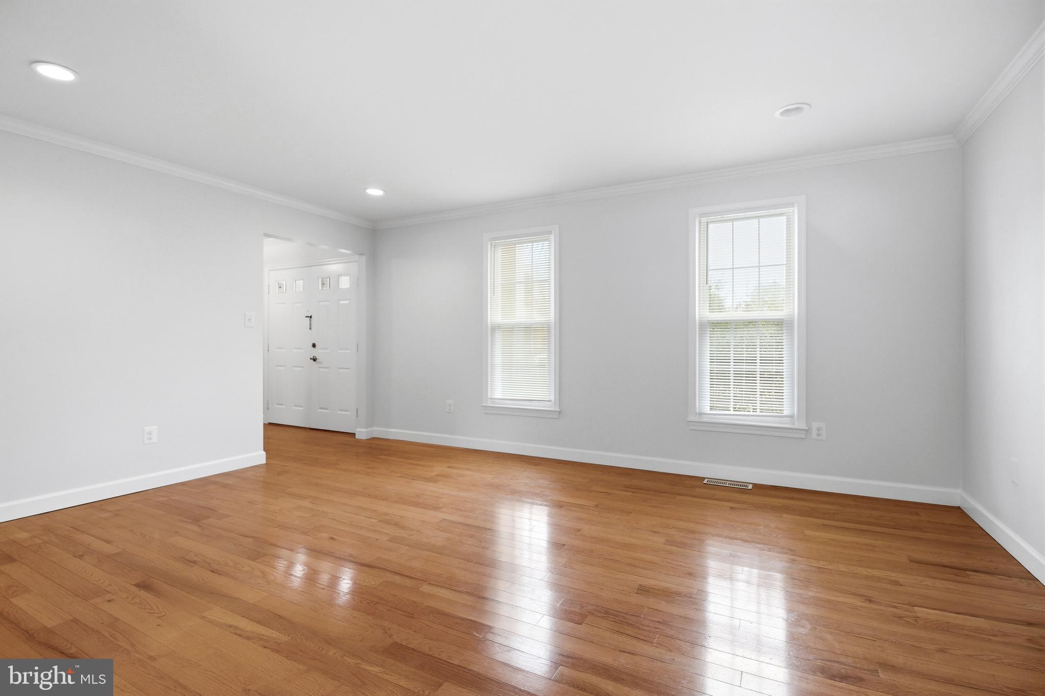 14301 PERRYWOOD DRIVE