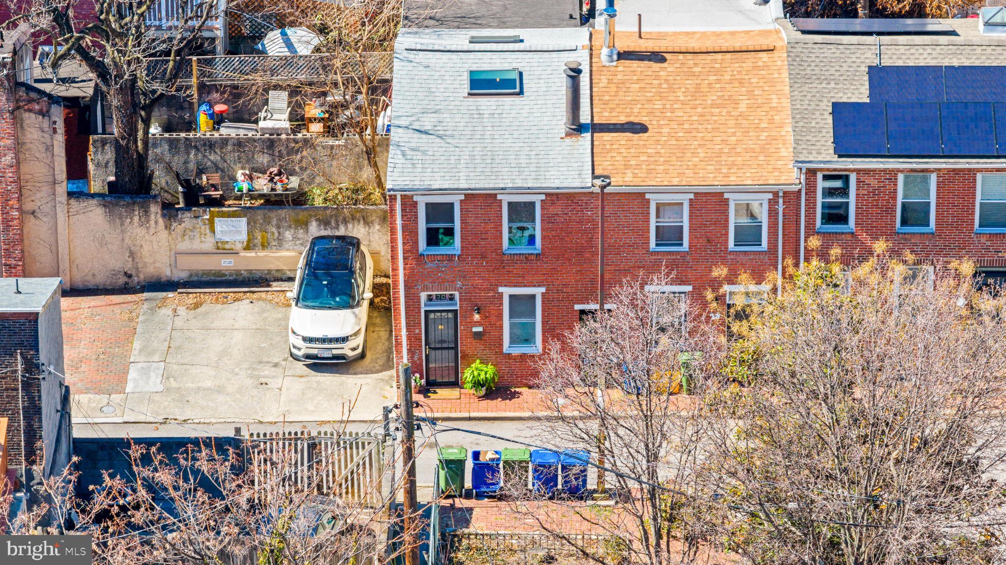 BUTCHERS HILL - Residential