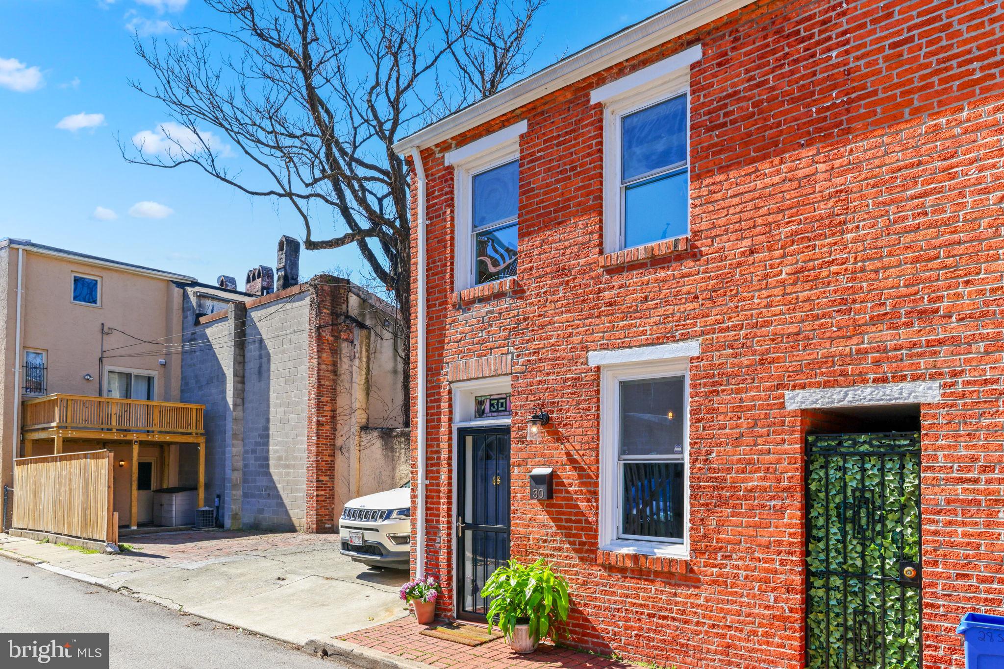 BUTCHERS HILL - Residential