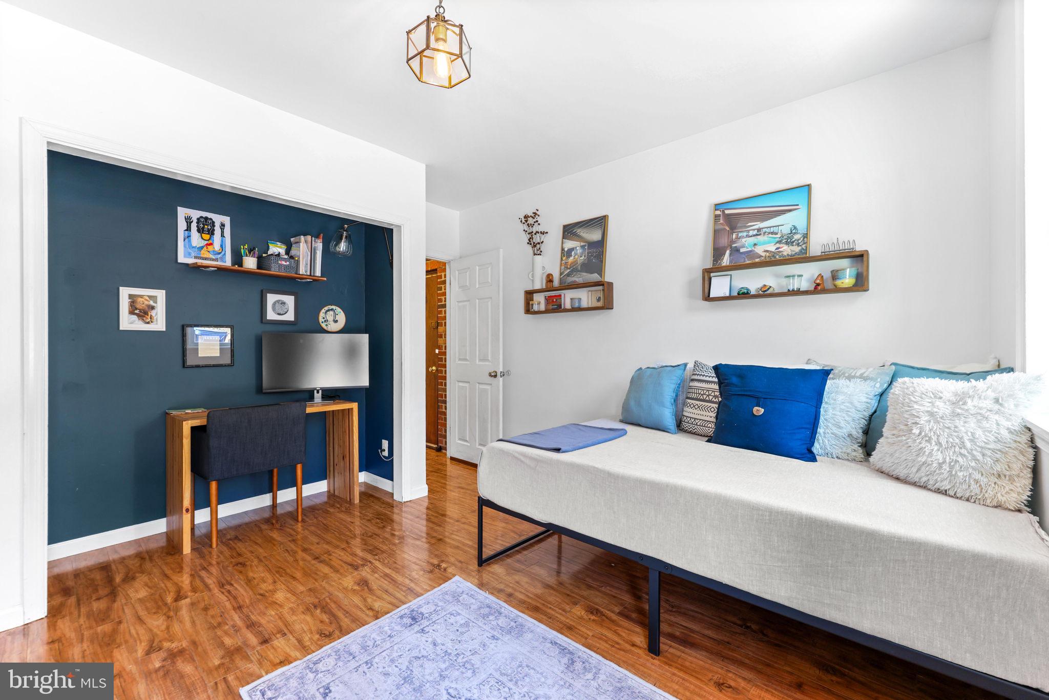 BUTCHERS HILL - Residential