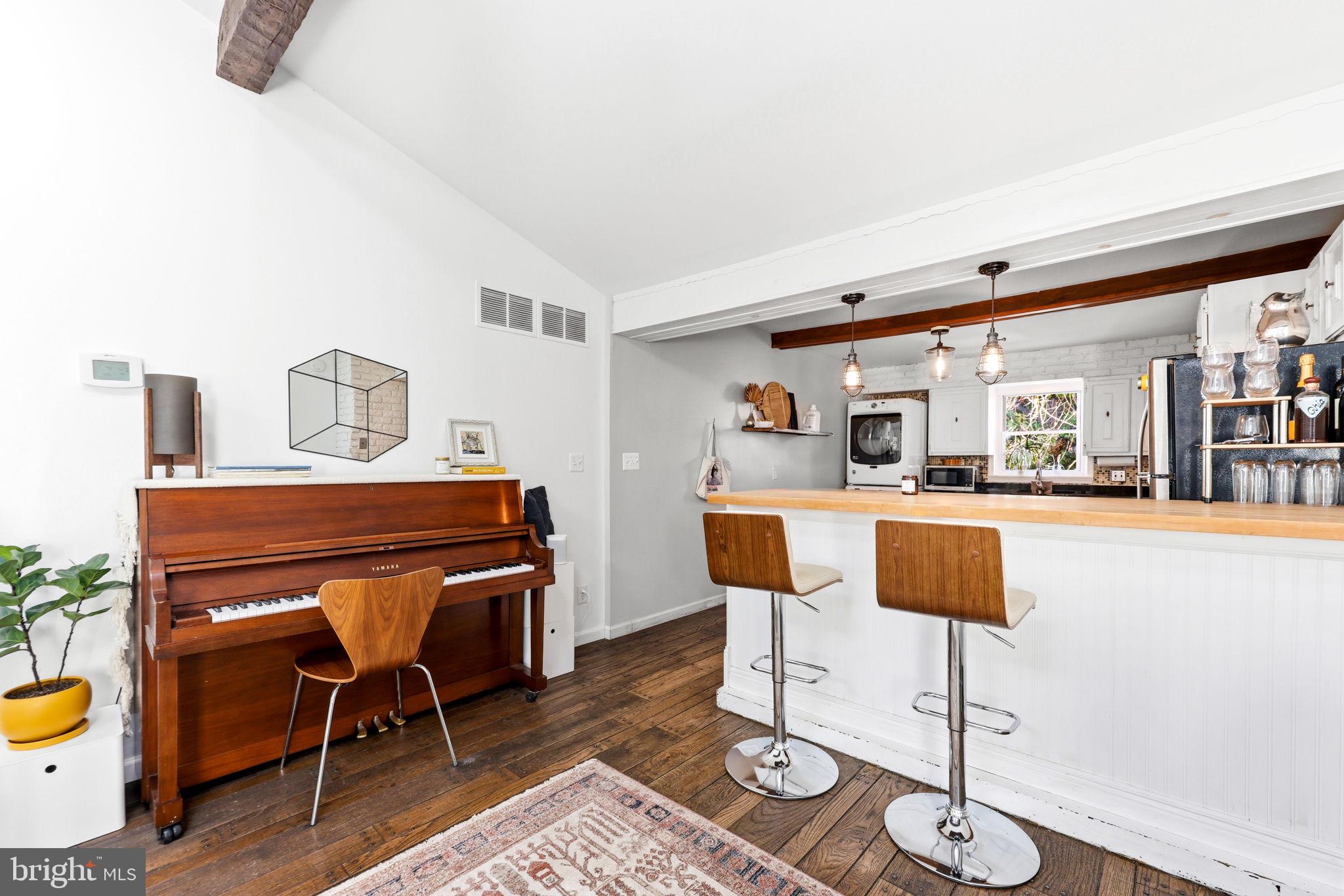 BUTCHERS HILL - Residential