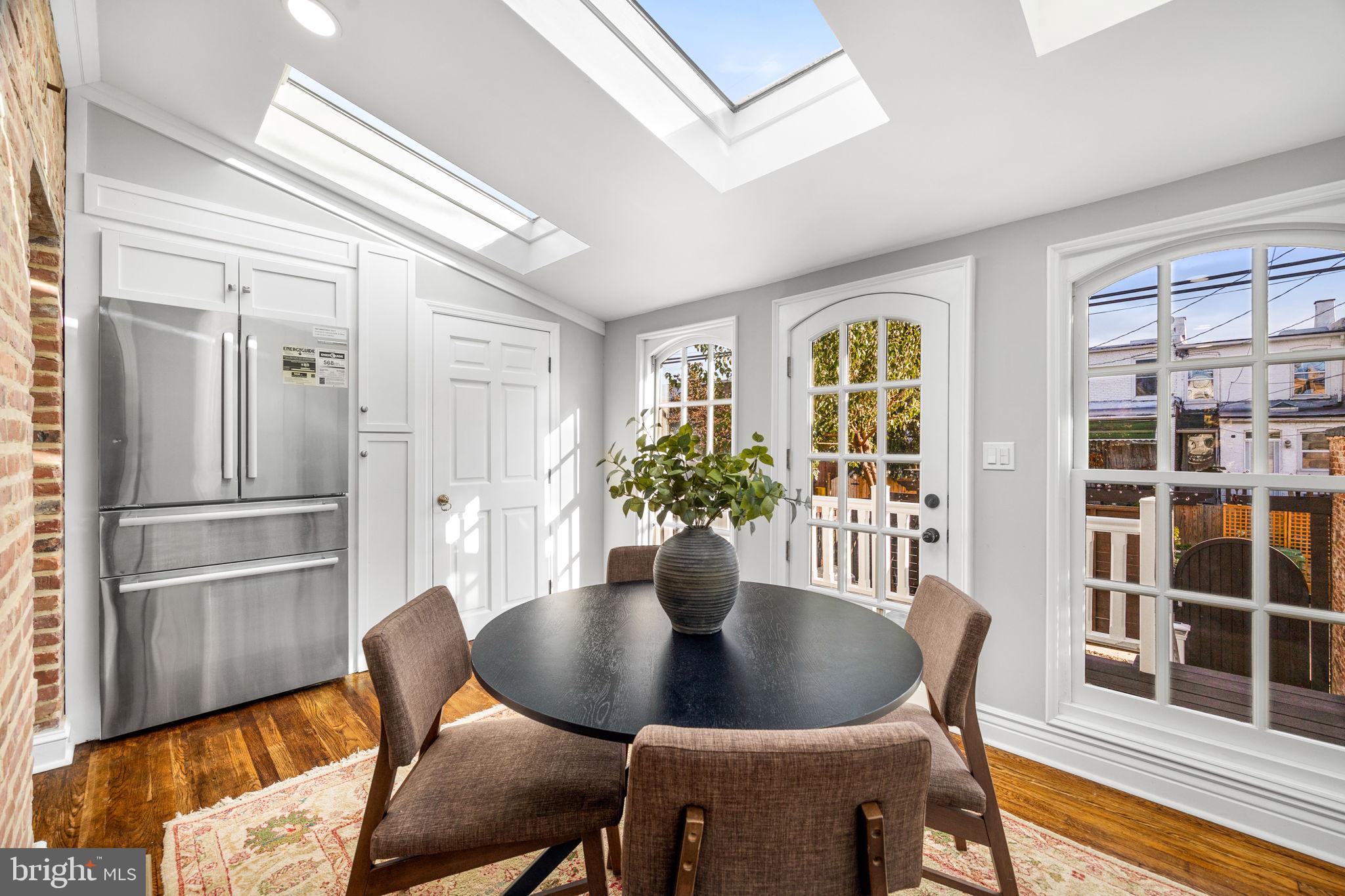 HAMPDEN HISTORIC DISTRICT - Residential