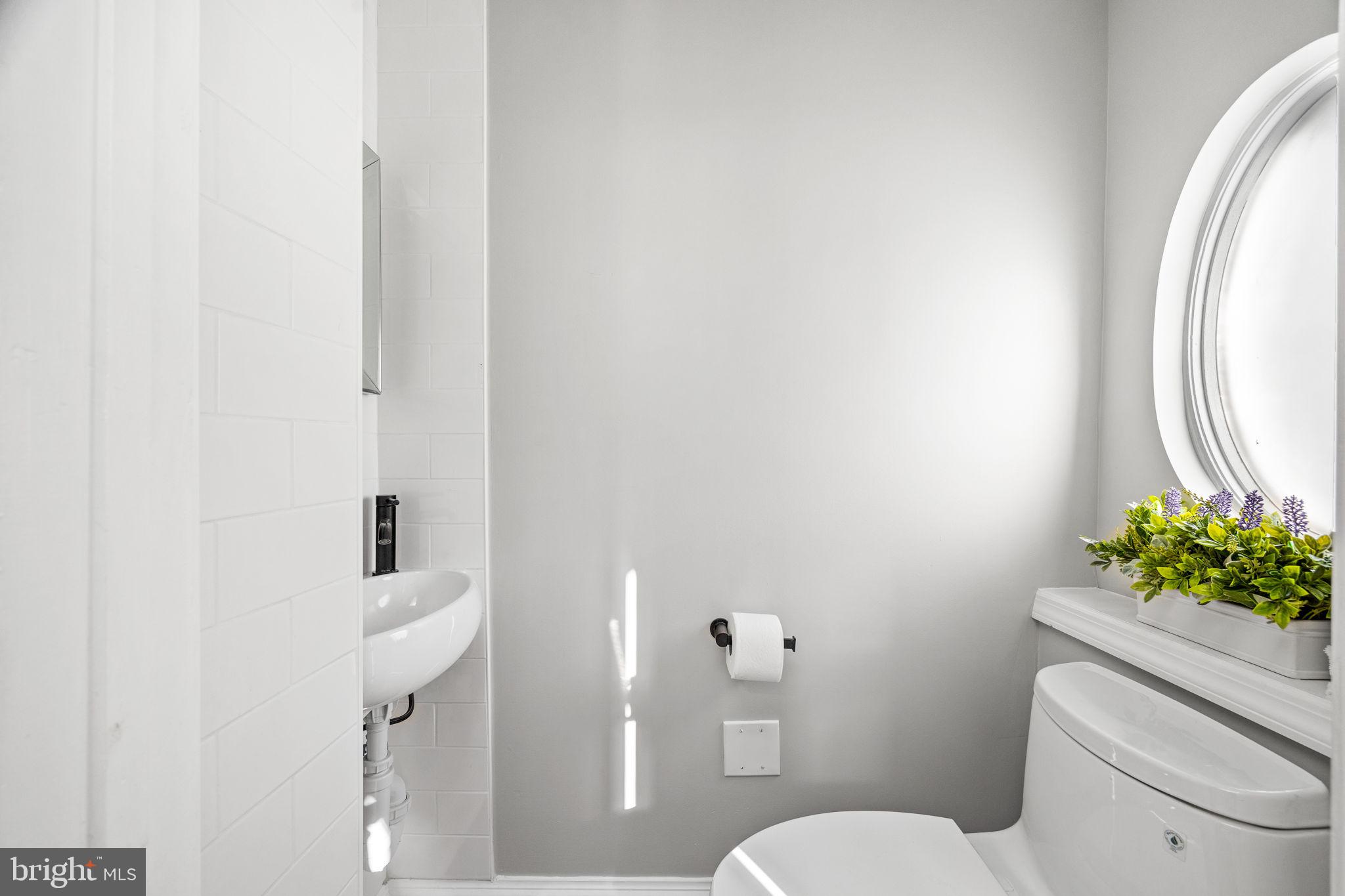 HAMPDEN HISTORIC DISTRICT - Residential